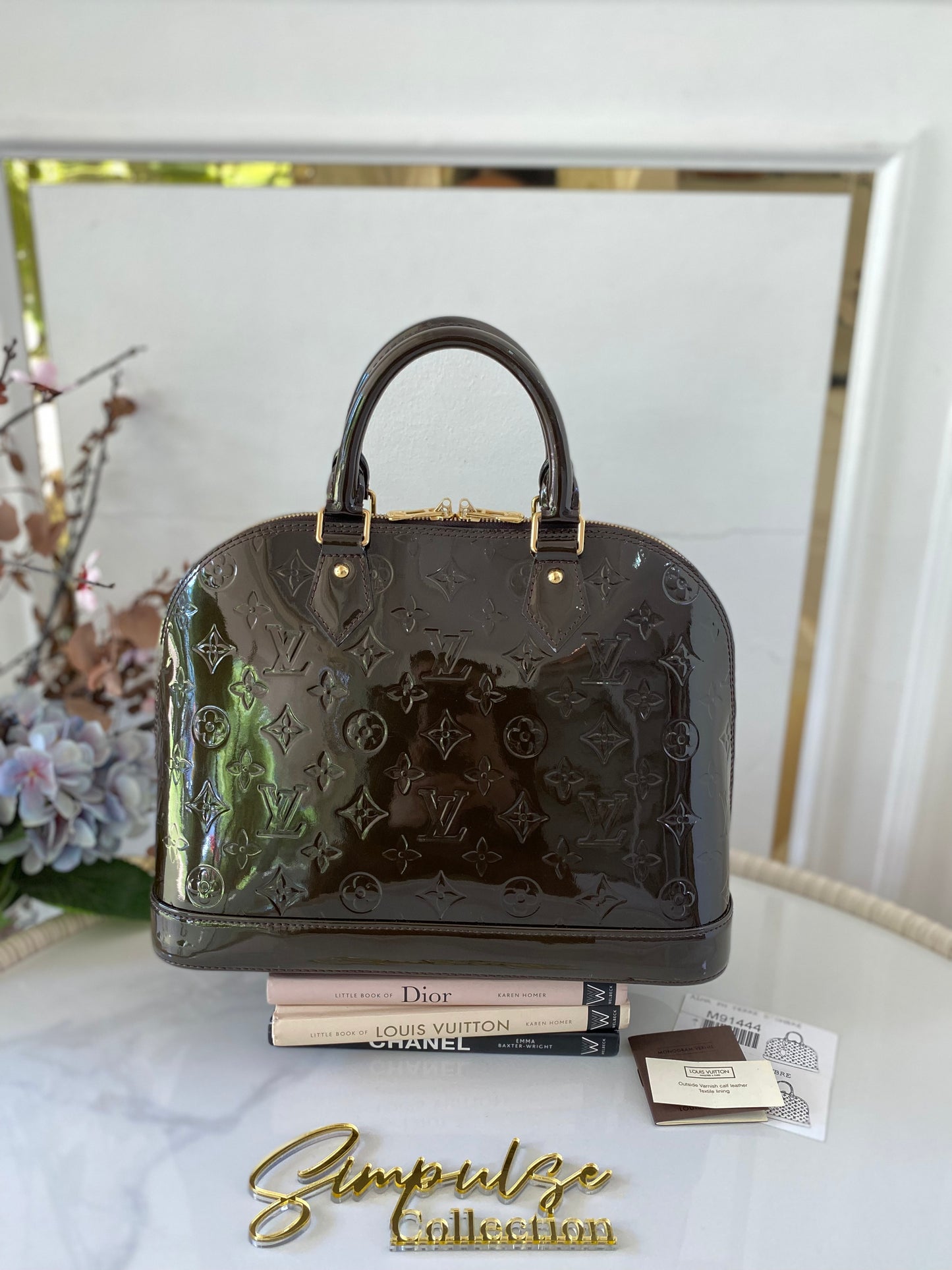 Louis Vuitton Alma Vernis Ombre Pm Size