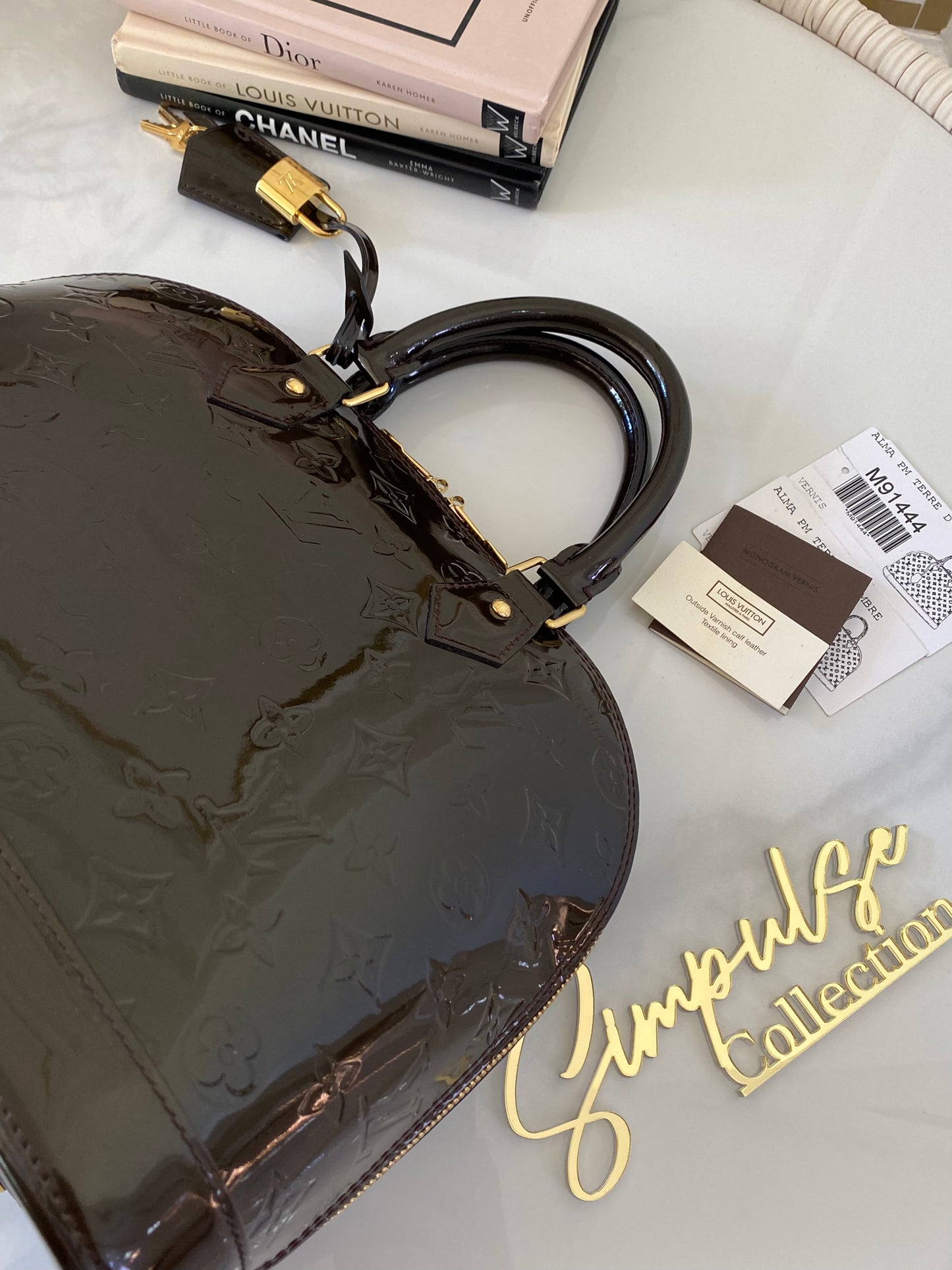 Louis Vuitton Alma Vernis Ombre Pm Size