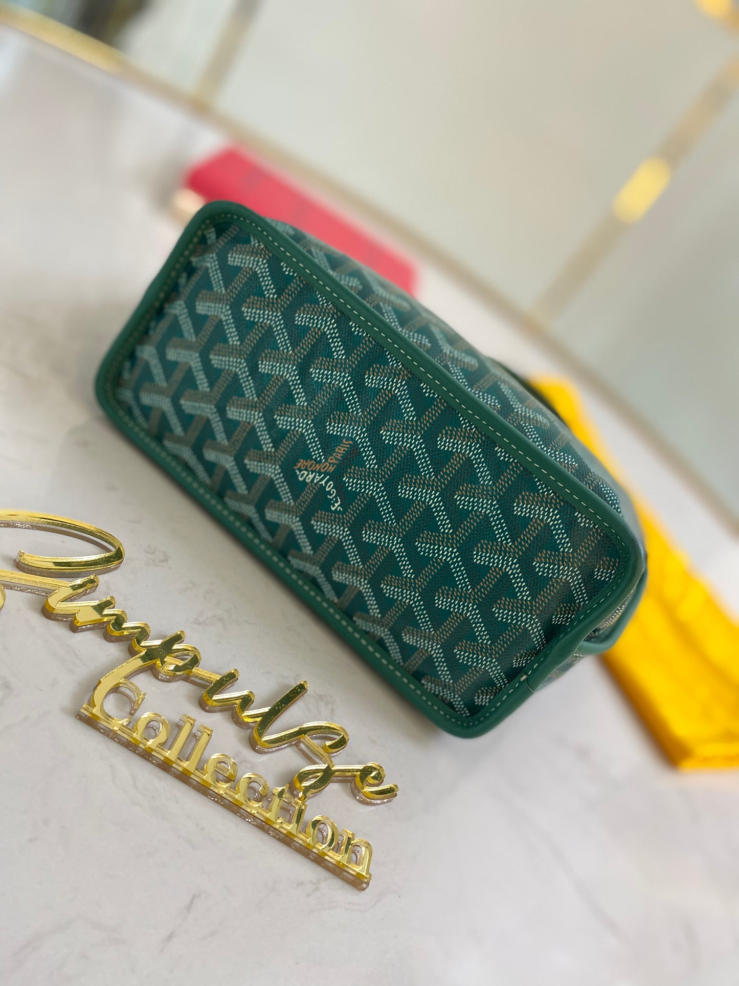 Mini Anjou Green
