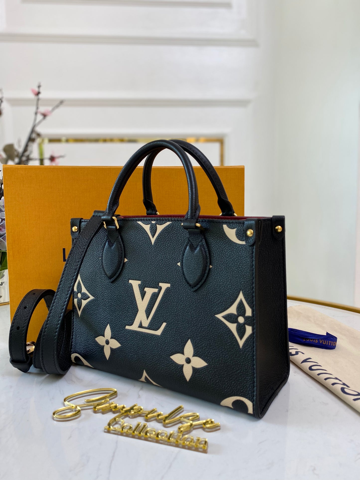 Louis Vuitton Otg Empriente Bicolor Pm Size