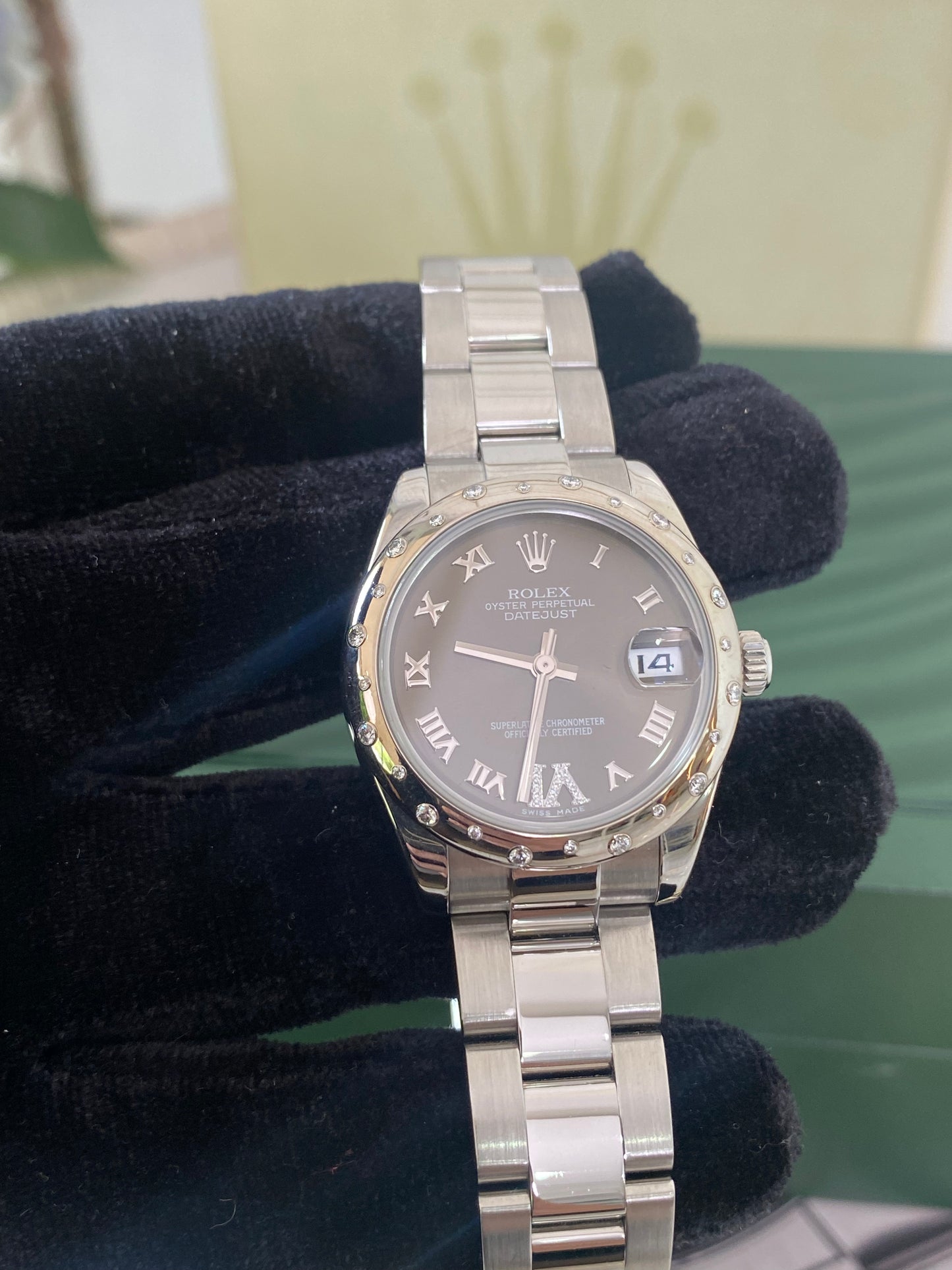R OP Datejust Dome Diamond Dark Grey Dial w/ Dia on 6