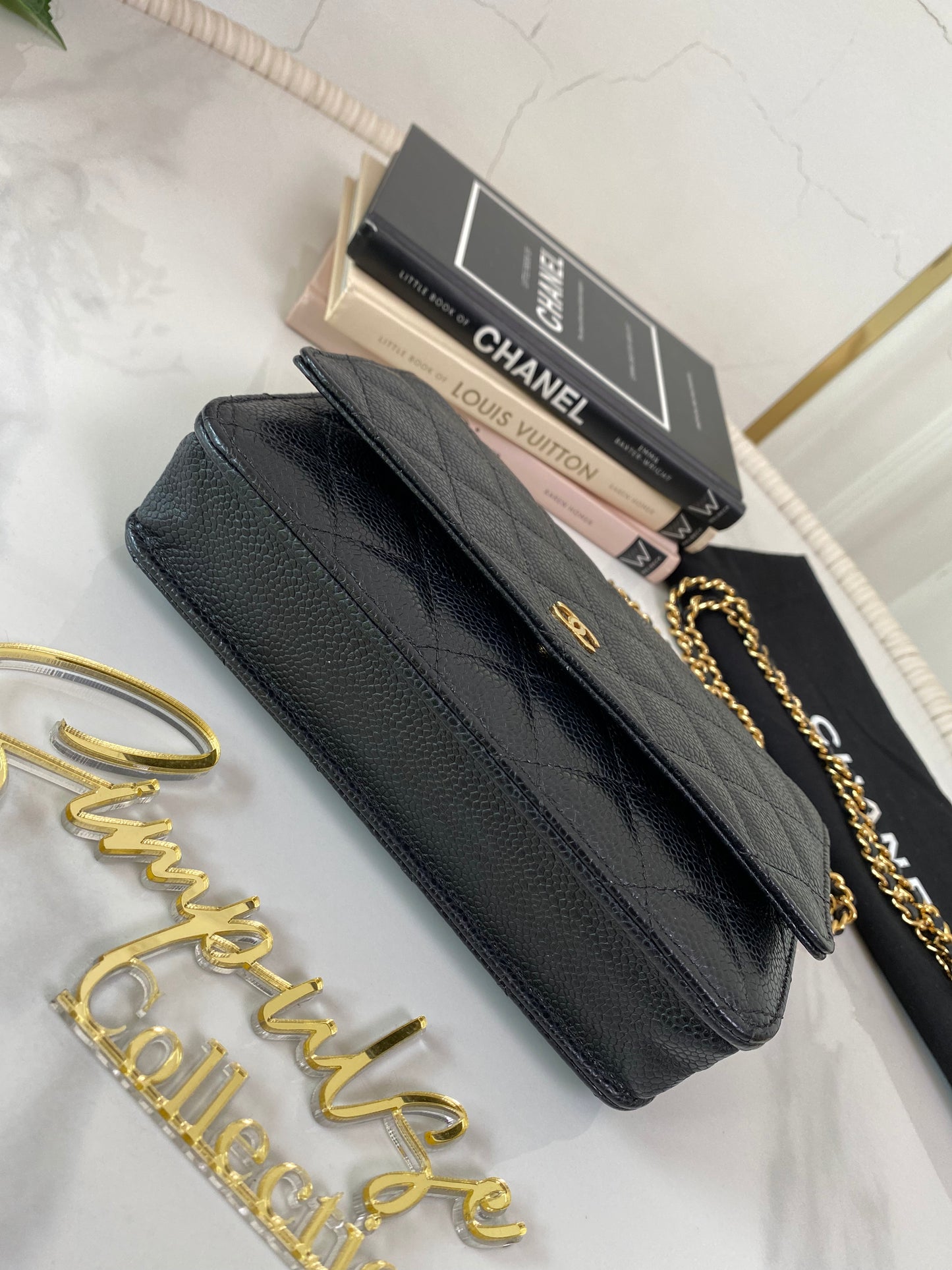 Classic WOC Caviar GHW