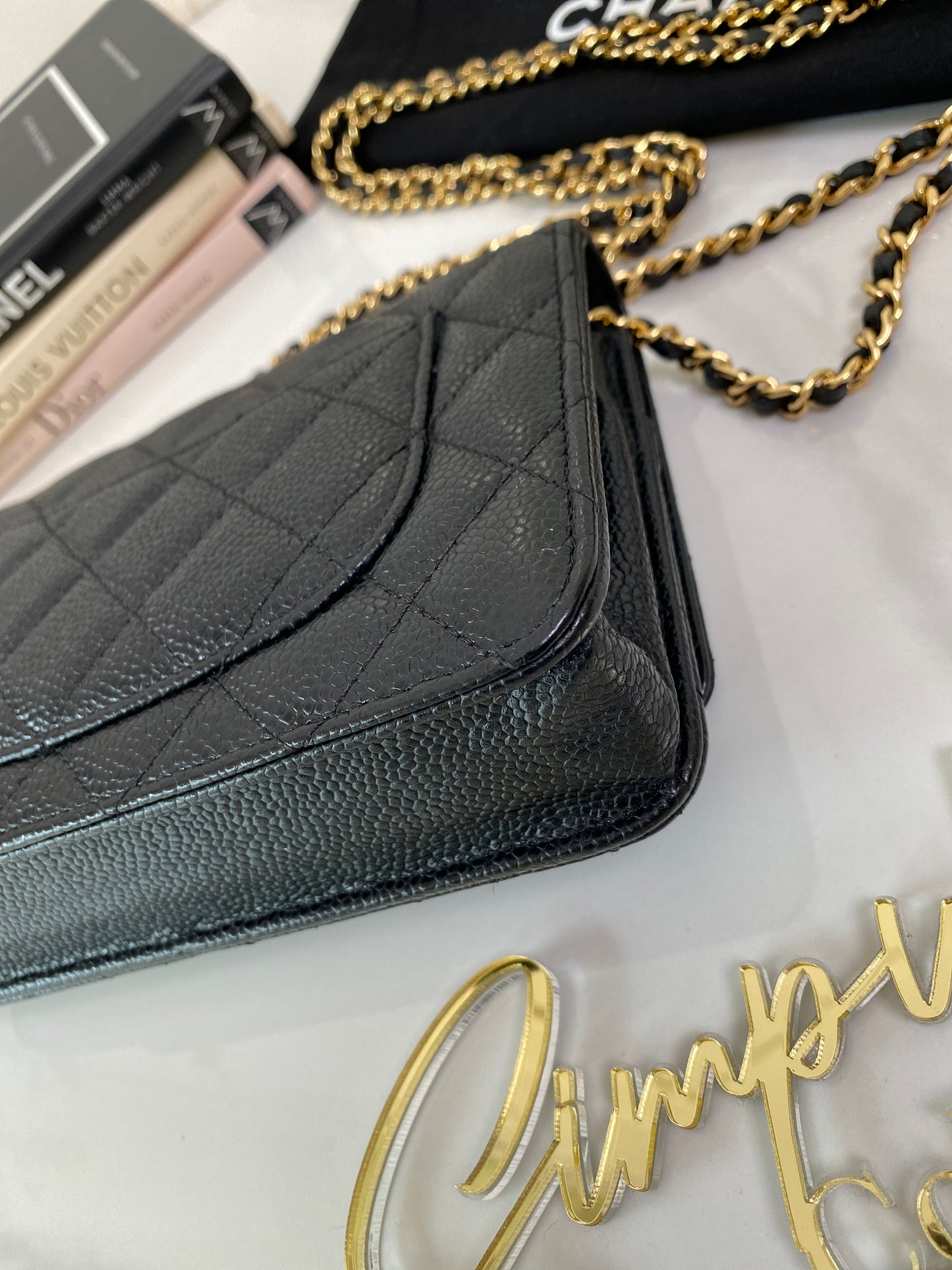 Classic WOC Caviar GHW