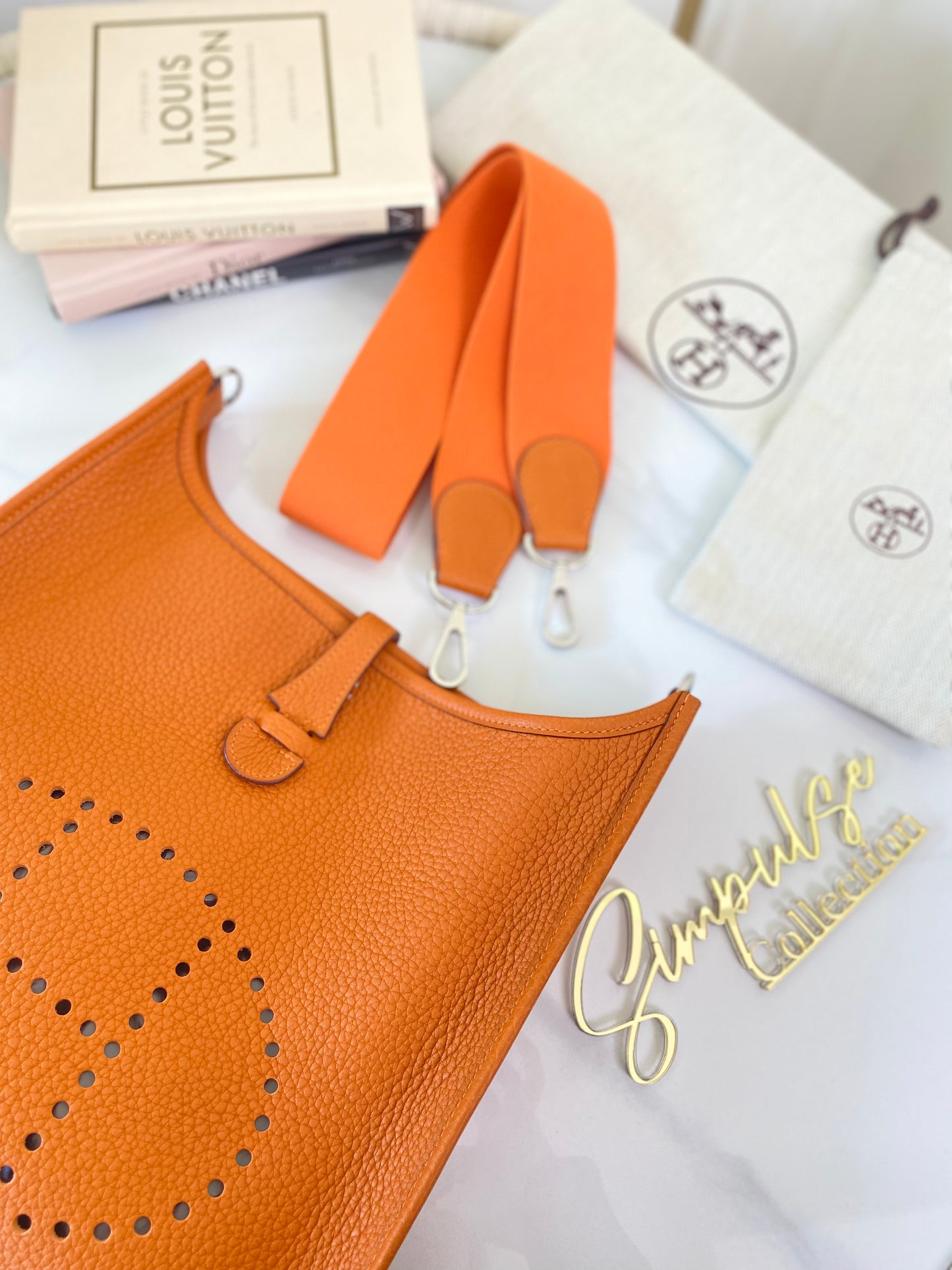 H Evelyne Orange Pm