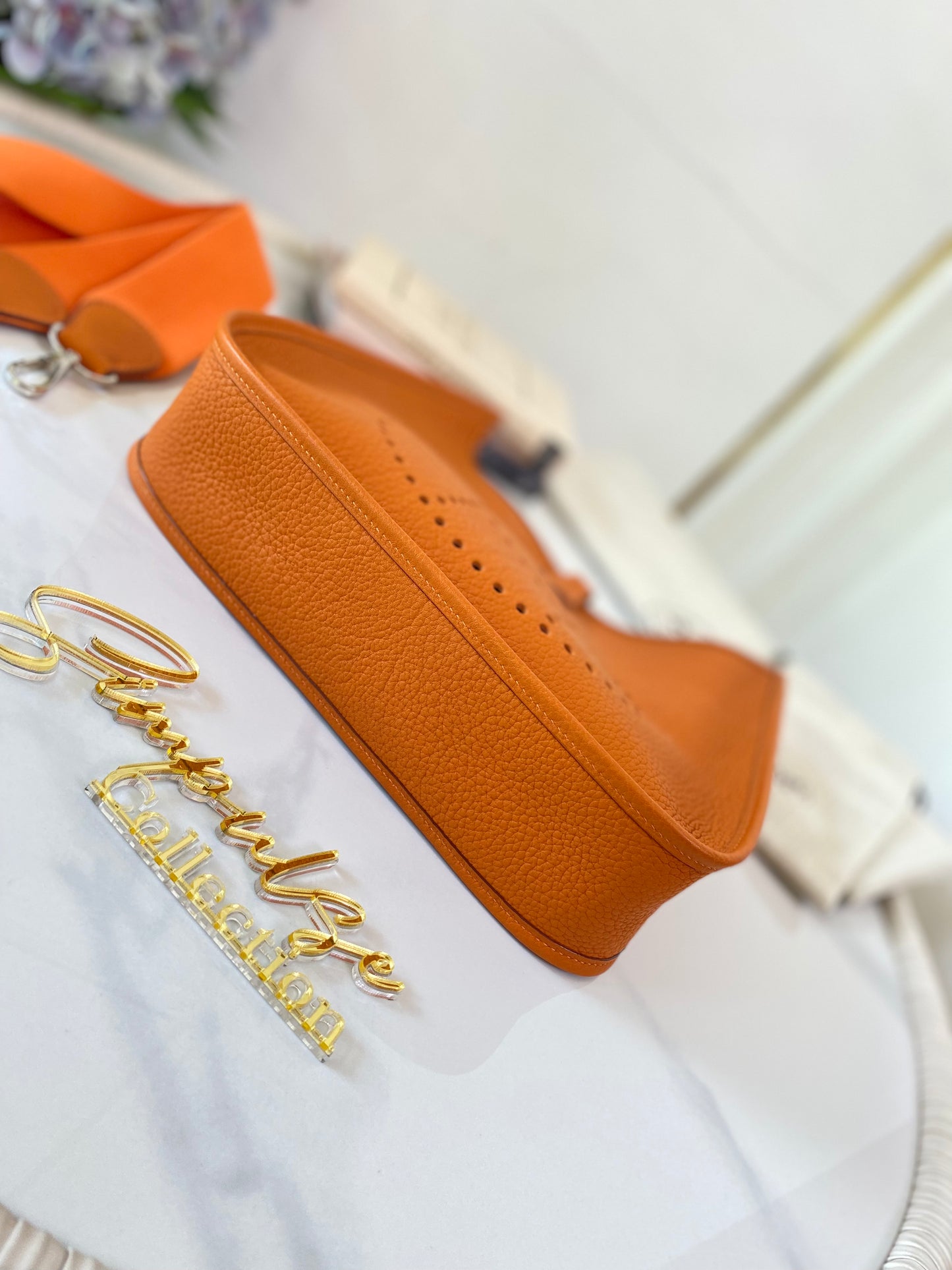 H Evelyne Orange Pm