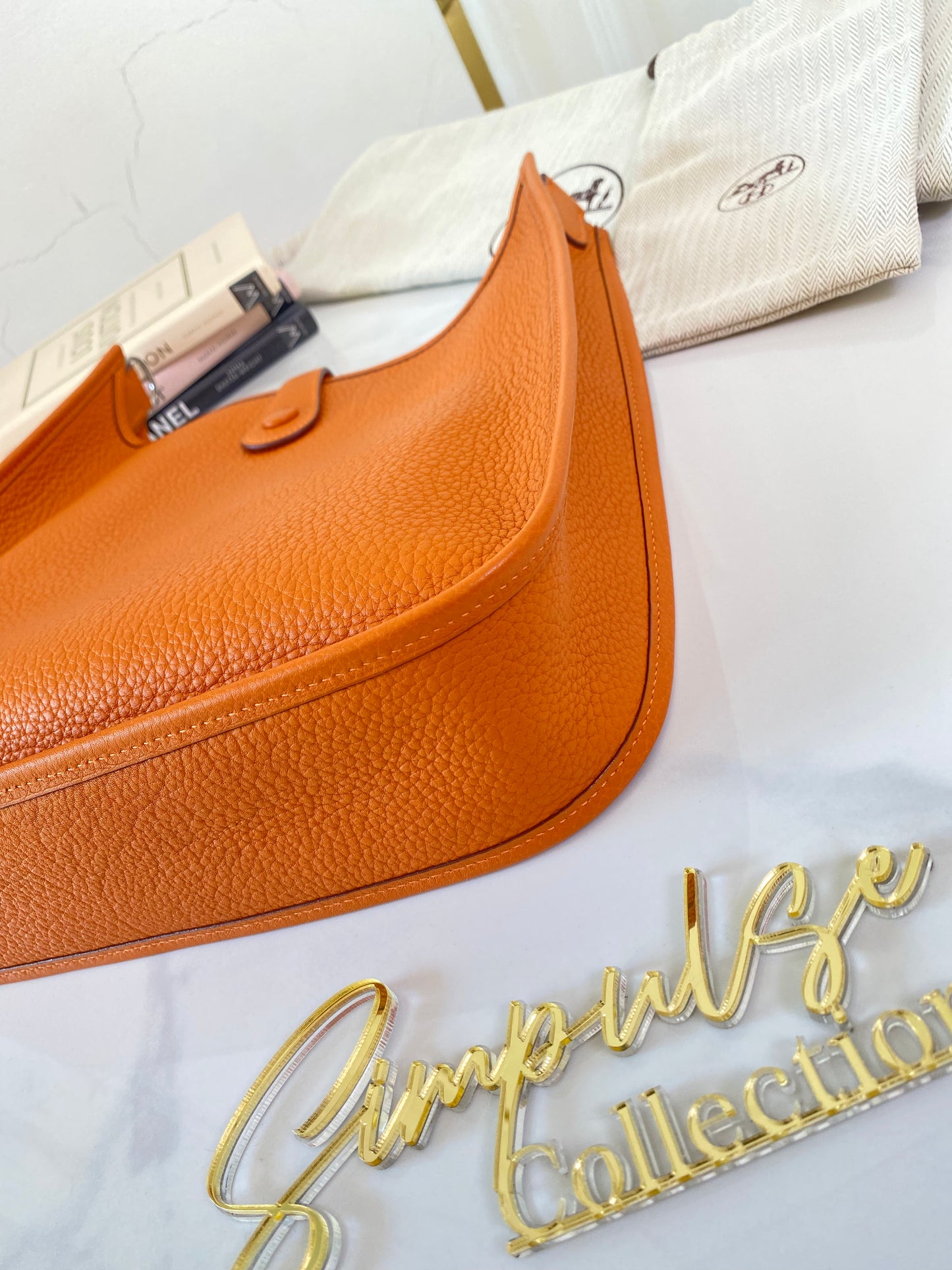 H Evelyne Orange Pm