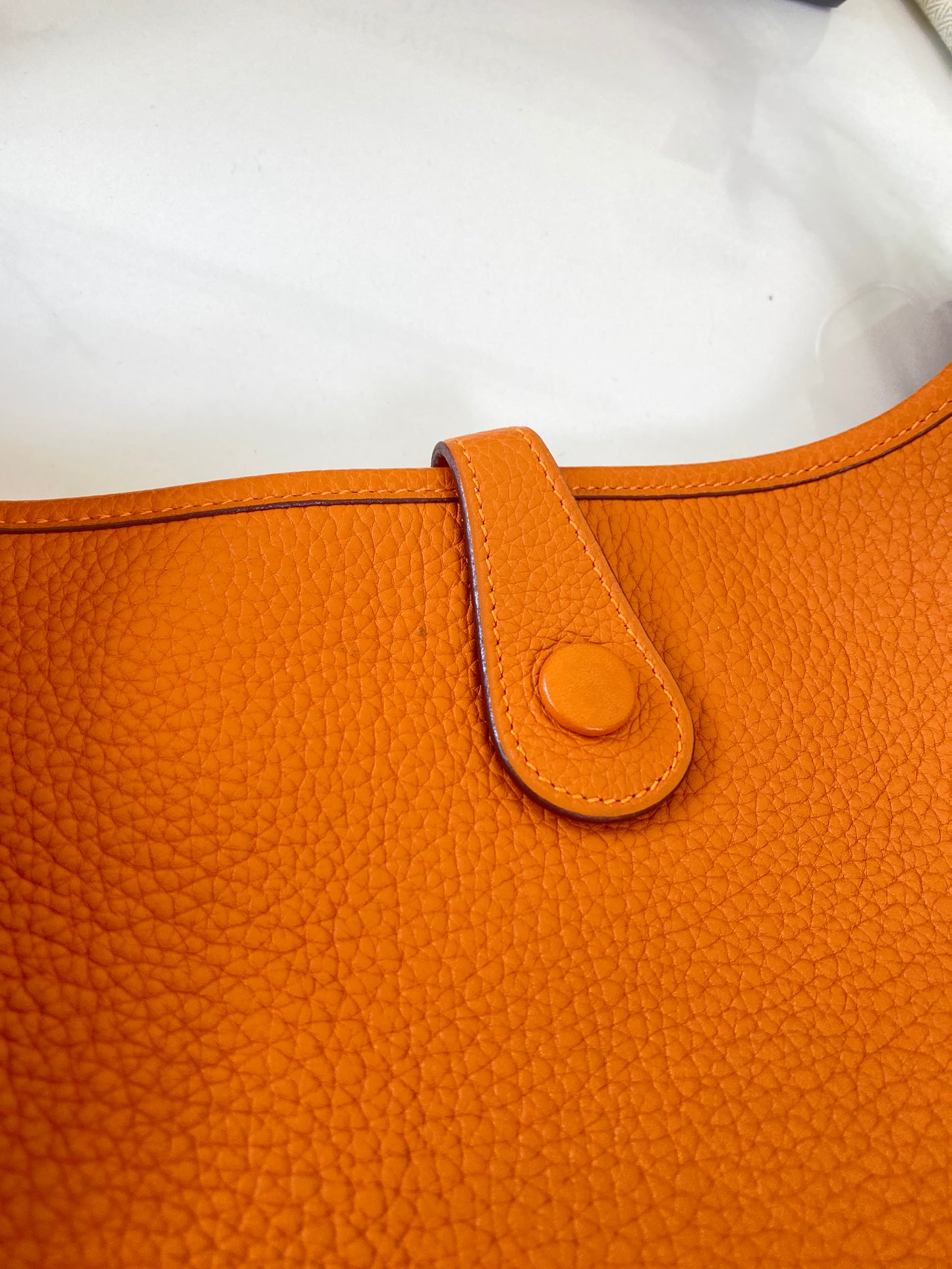 H Evelyne Orange Pm