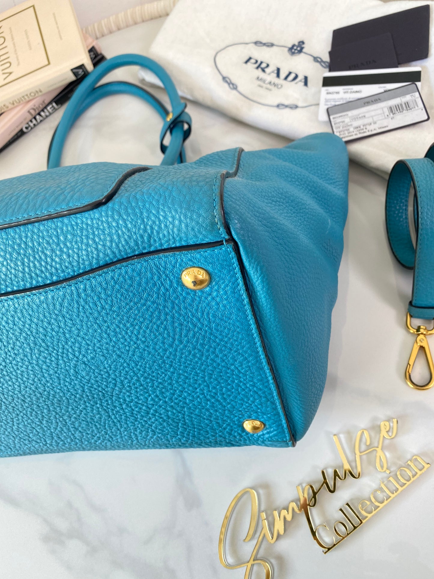P Vitello Daino Turquoise Leather Tote