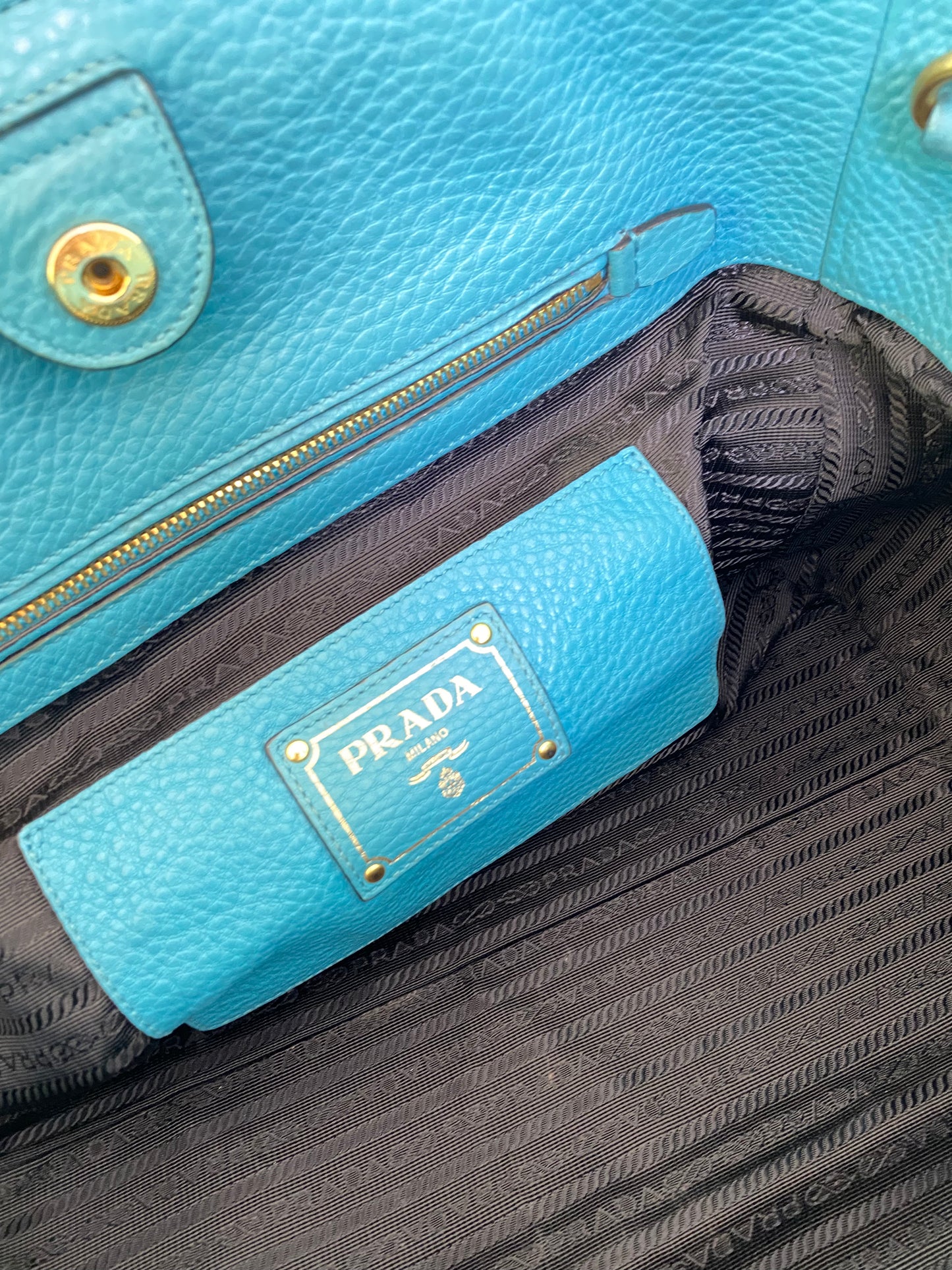 P Vitello Daino Turquoise Leather Tote
