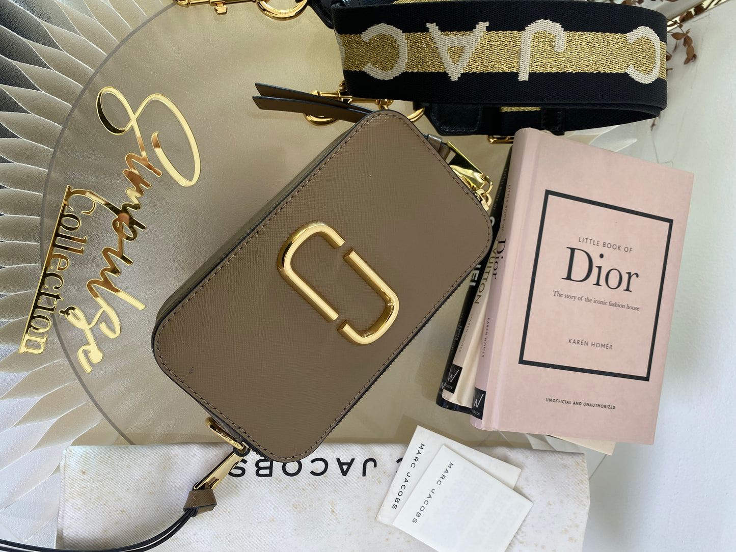 Marc Jacobs French Grey Snapshot