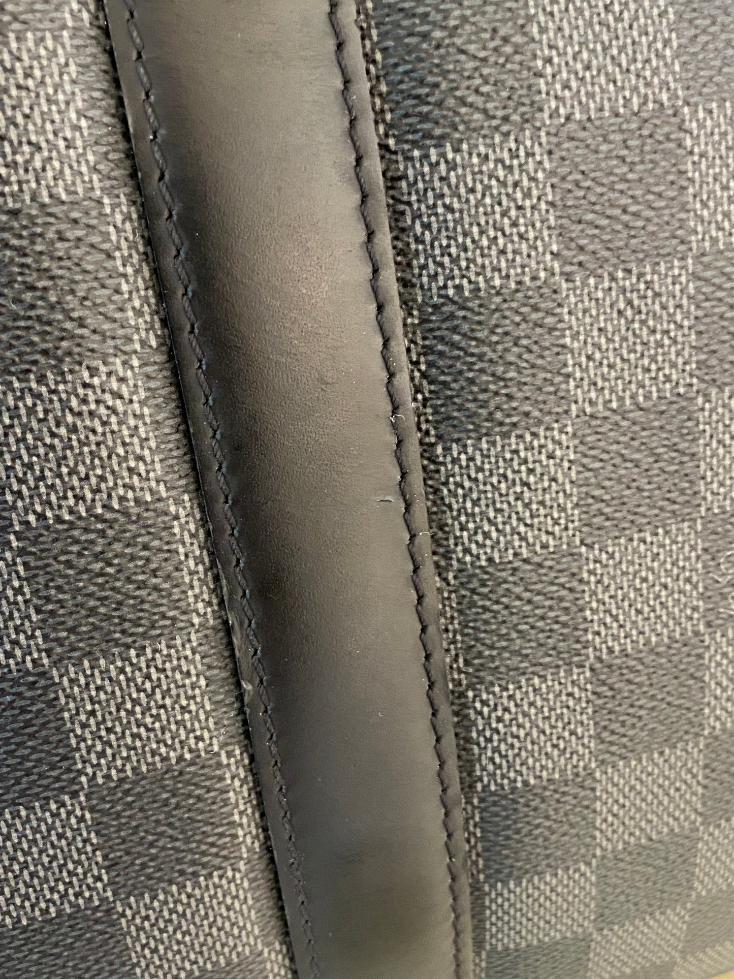 LOUIS VUITTON Keepall 45 Damier Graphite