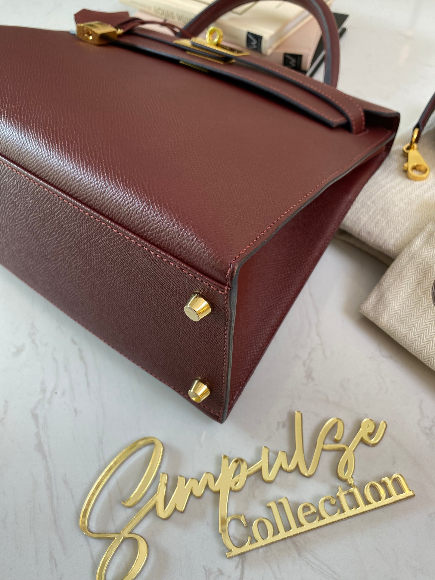 Kelly Bordeaux Epsom Sellier 32cm GHW