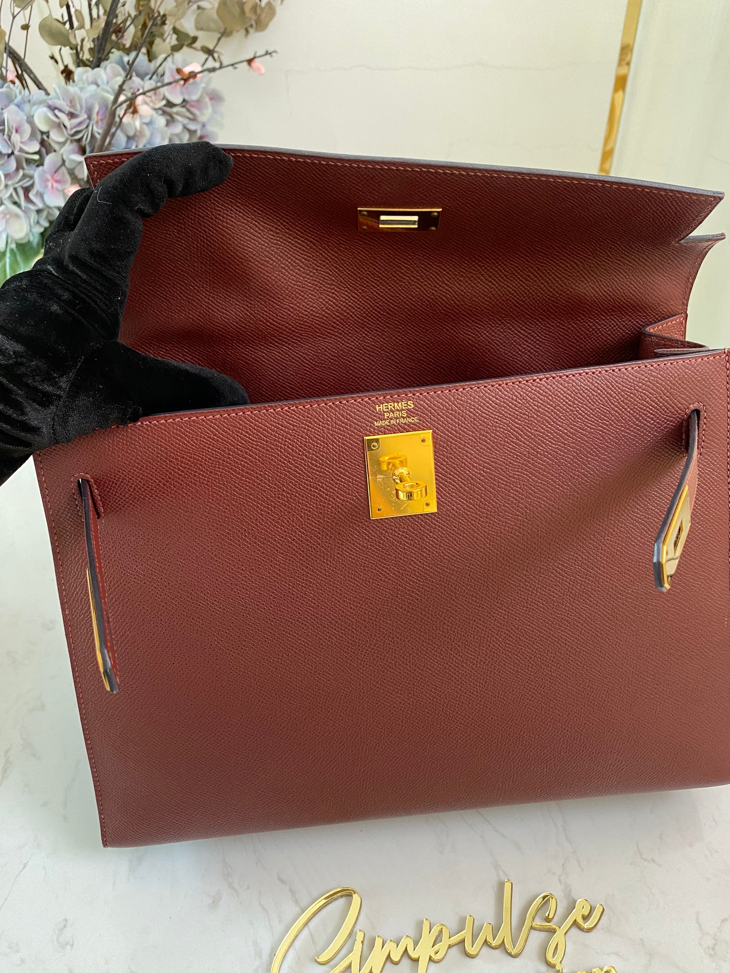 Kelly Bordeaux Epsom Sellier 32cm GHW