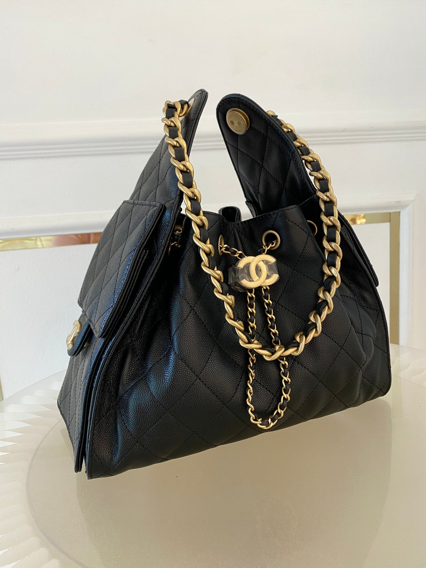 Chanel 25 Small Caviar GHW