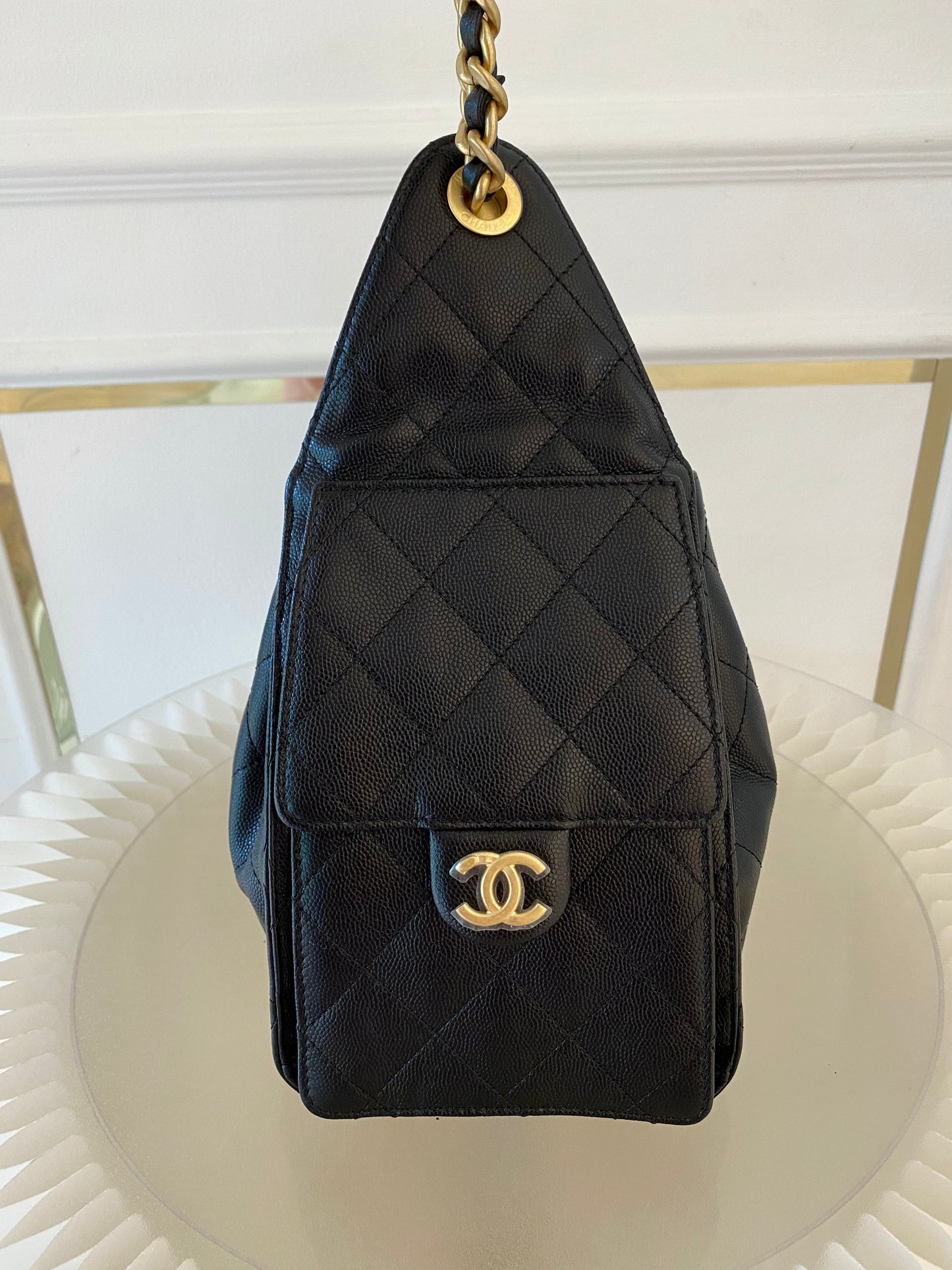 Chanel 25 Small Caviar GHW