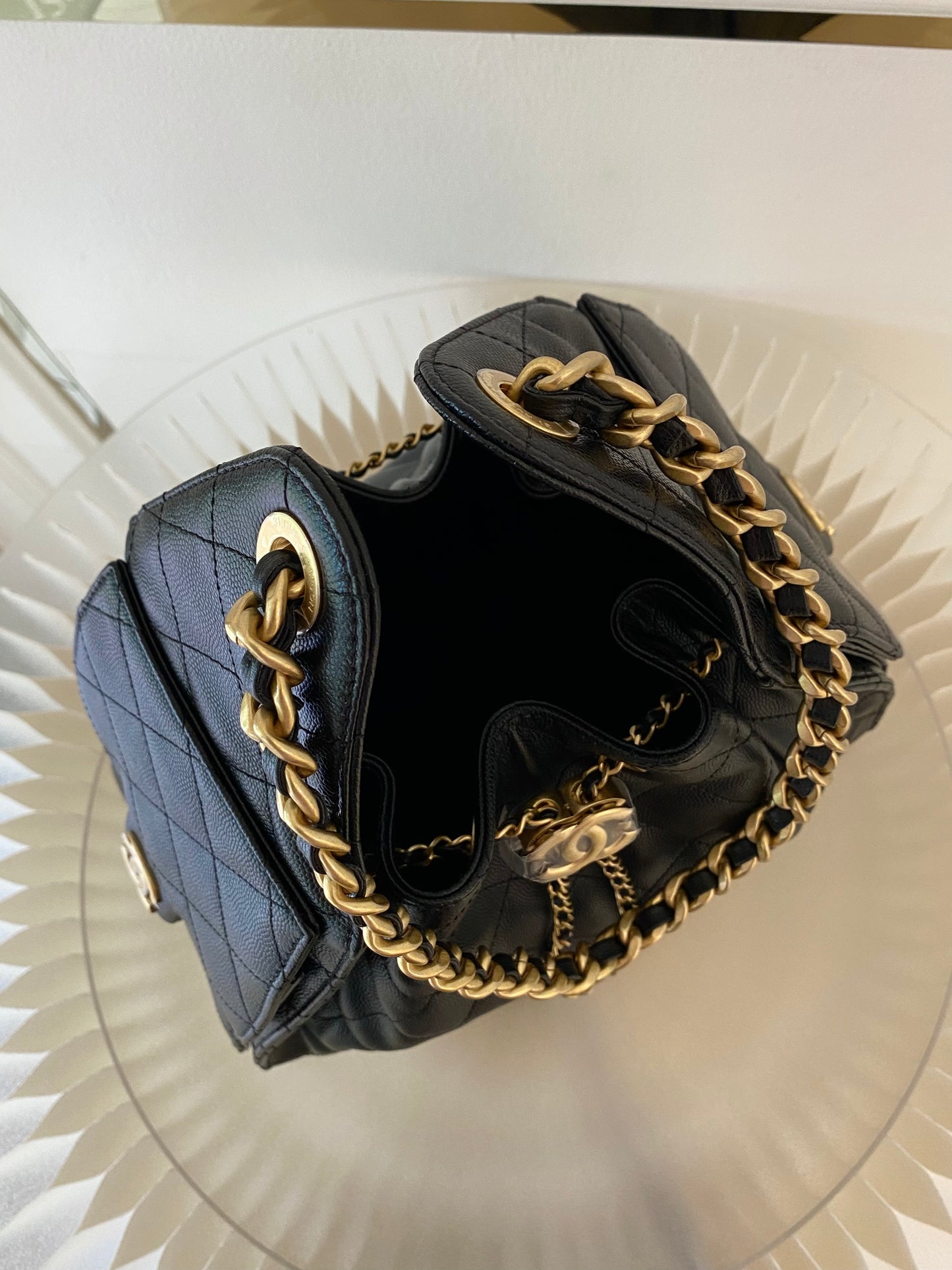 Chanel 25 Small Caviar GHW