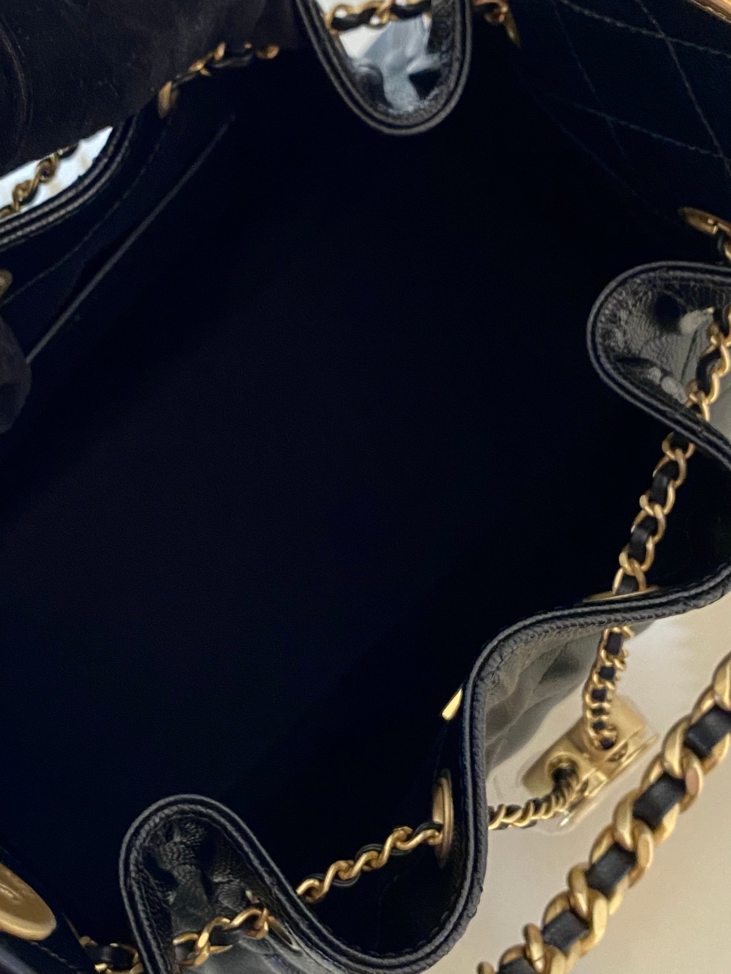 Chanel 25 Small Caviar GHW