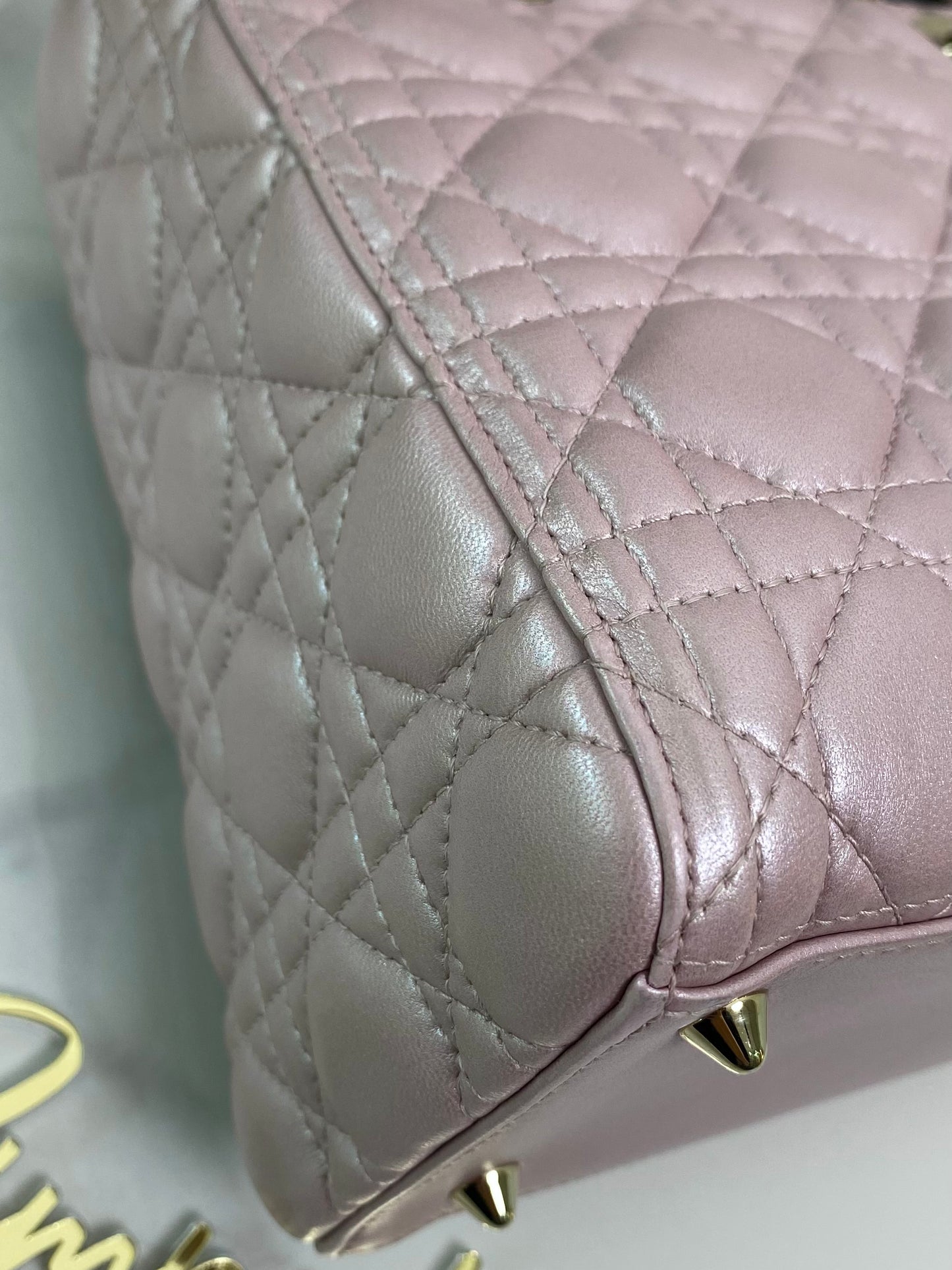 Lady D Pearl Lotus Pink Medium
