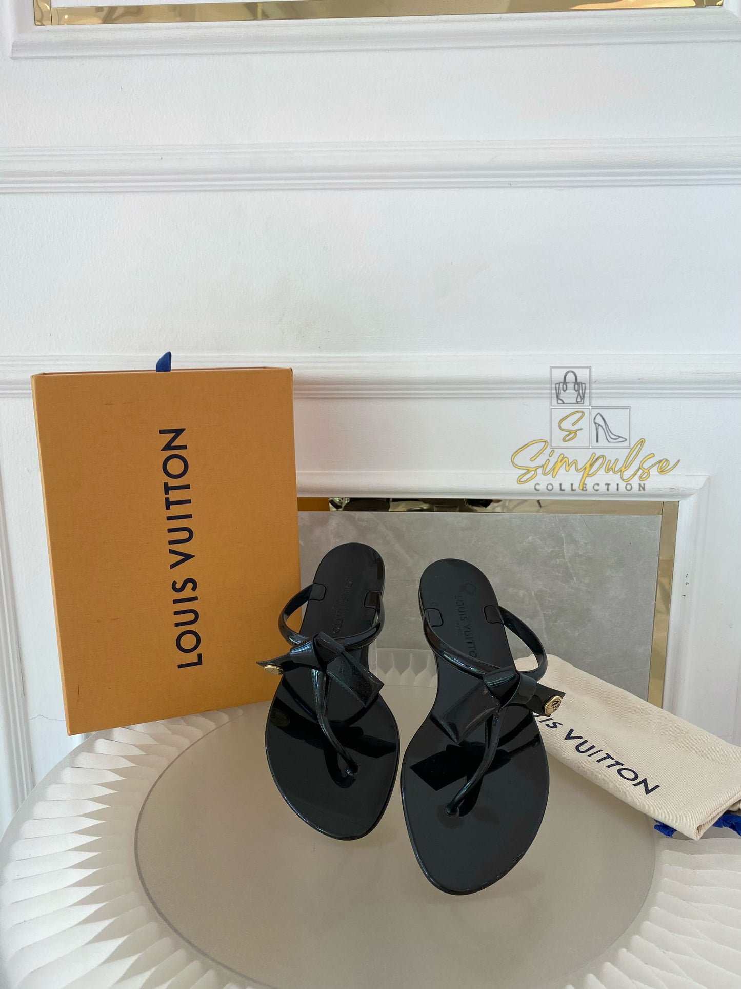 Louis Vuitton Jelly Sea Star Thong Flat