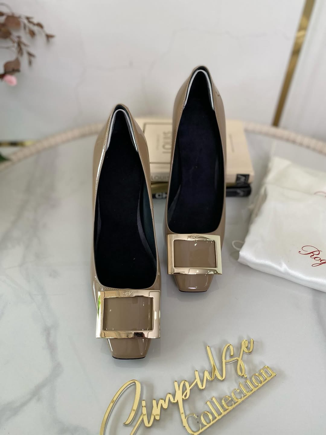 Roger Vivier Trompette Pumps - Main Image