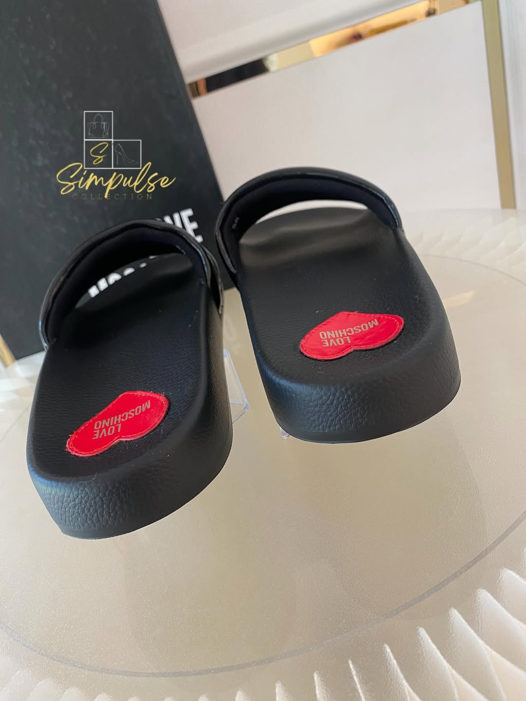 Love MOSCHINO Slides