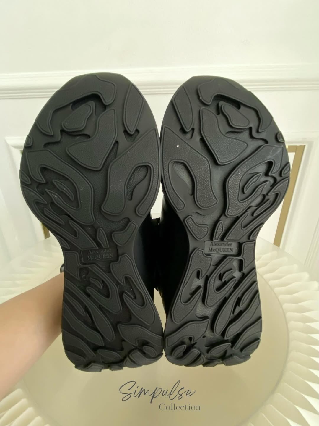 Alexander McQueen Sprint Runner w/ embossed Floral Seal Motif