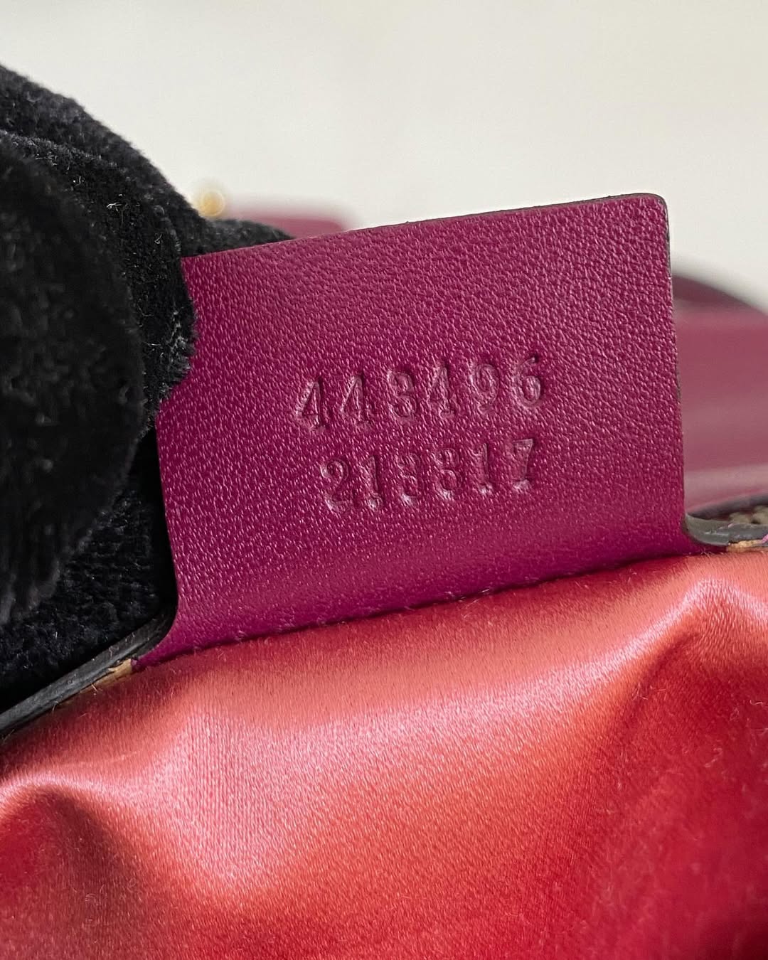 Gucci Medium Marmont Loved Purple Velvet