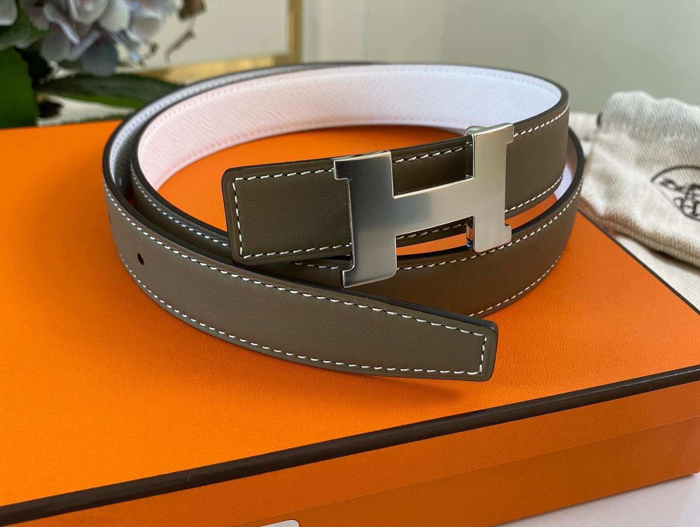 Hermes Reversible Etoupe/White Belt