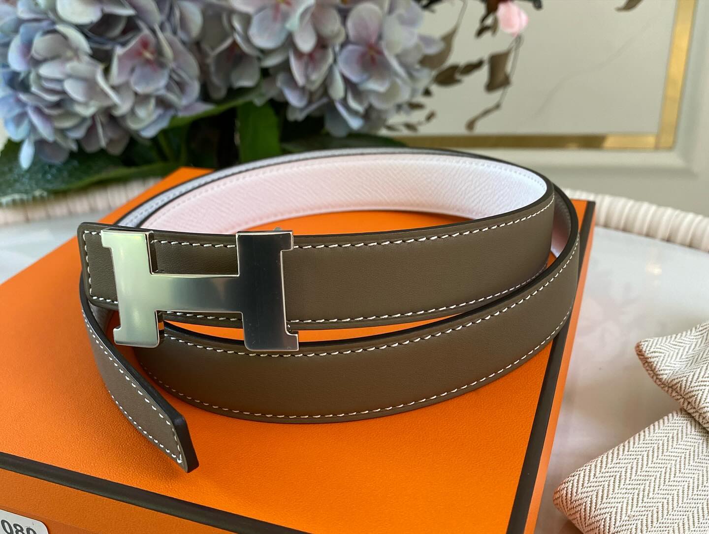 Hermes Reversible Etoupe/White Belt