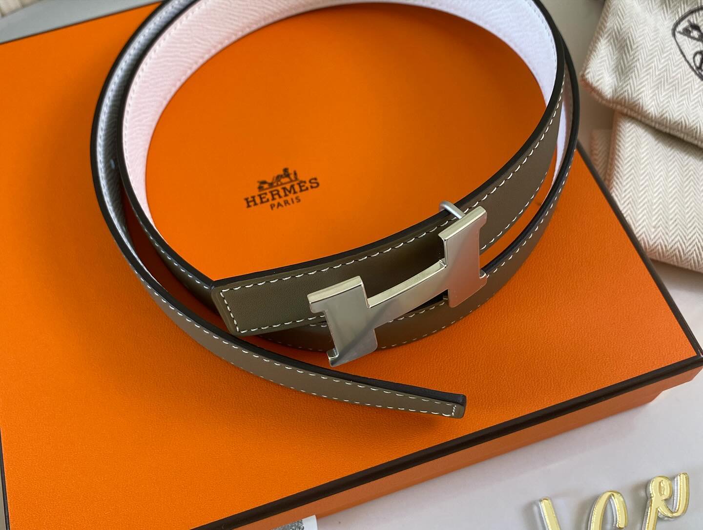 Hermes Reversible Etoupe/White Belt