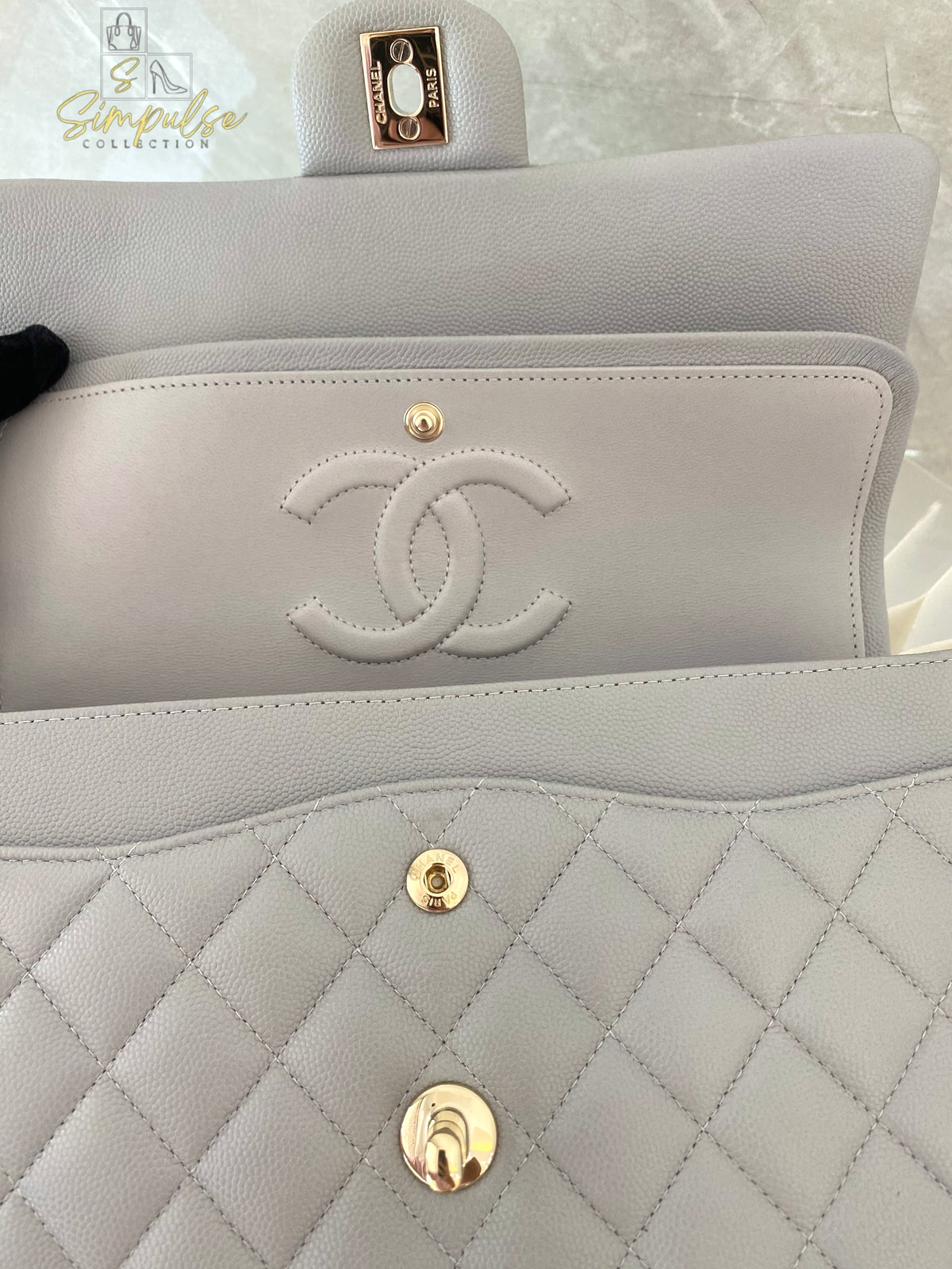 CHANEL CLASSIC MEDIUM DOUBLE FLAP DOVE GRAY