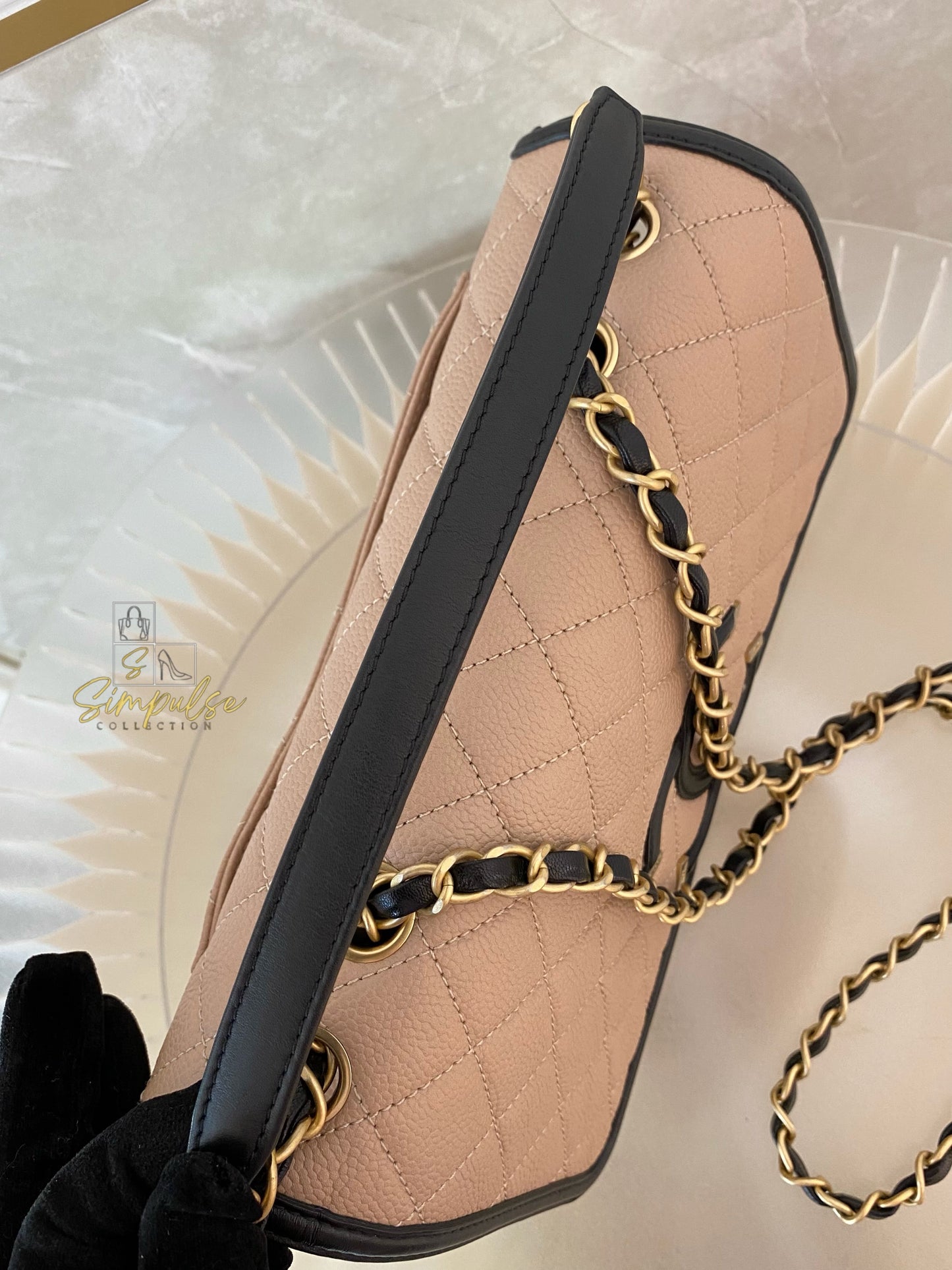 CHANEL BEIGE QUILTED CAVIAR & BLACK LAMBSKIN CC FILIGREE FLAP