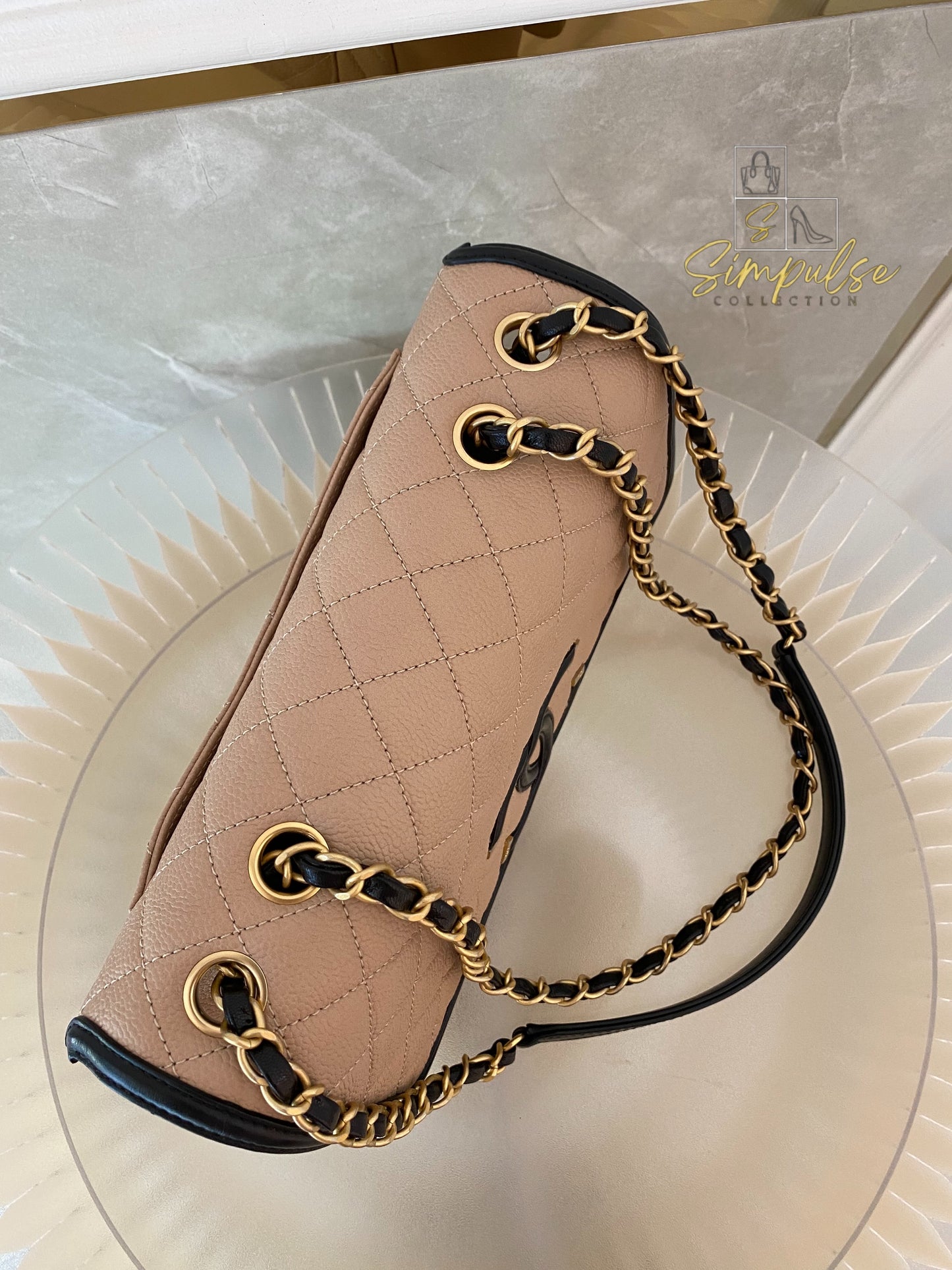 CHANEL BEIGE QUILTED CAVIAR & BLACK LAMBSKIN CC FILIGREE FLAP