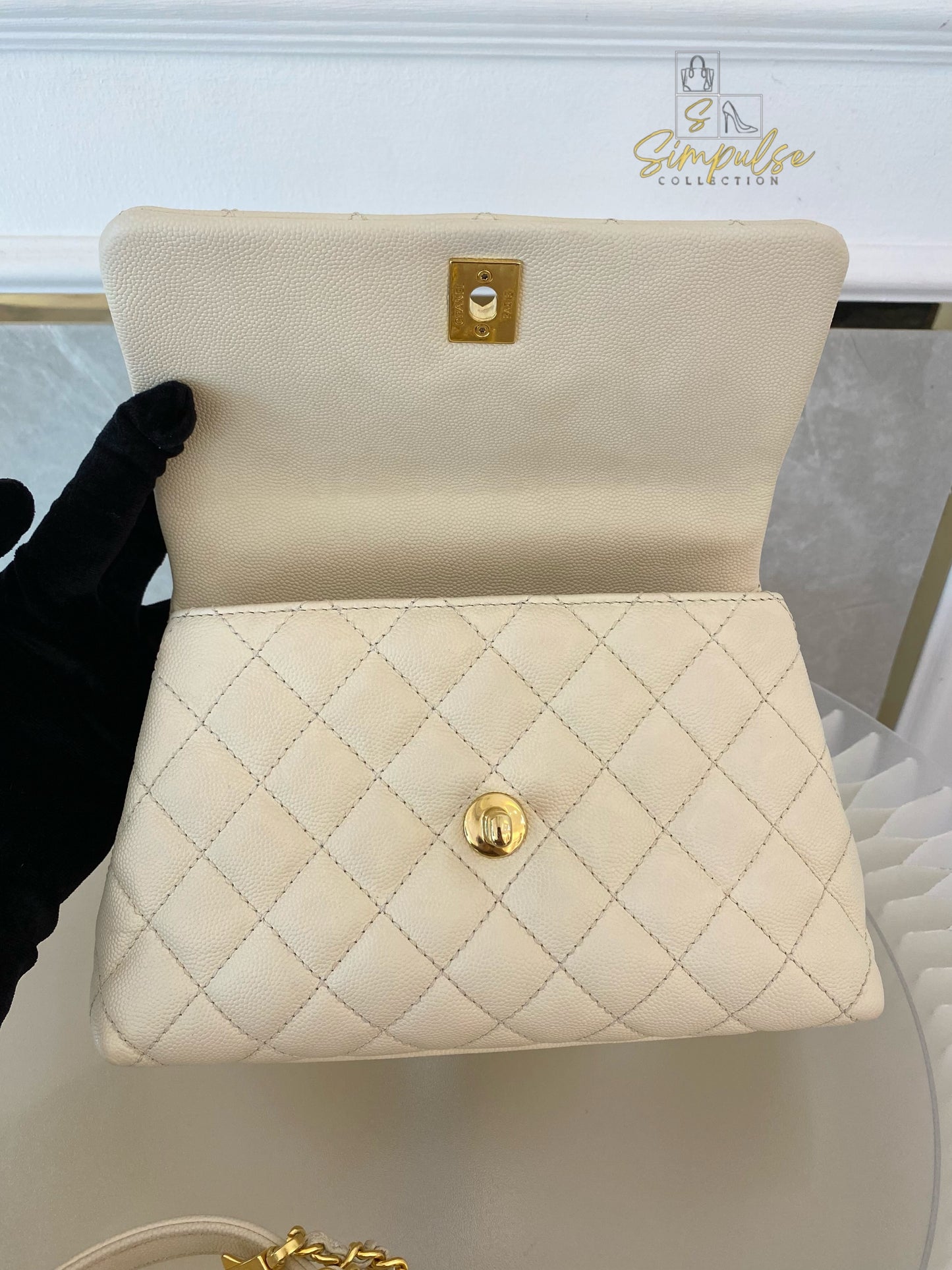 Chanel Coco Off-White Quilted Caviar Lizard Top Handle GHW
