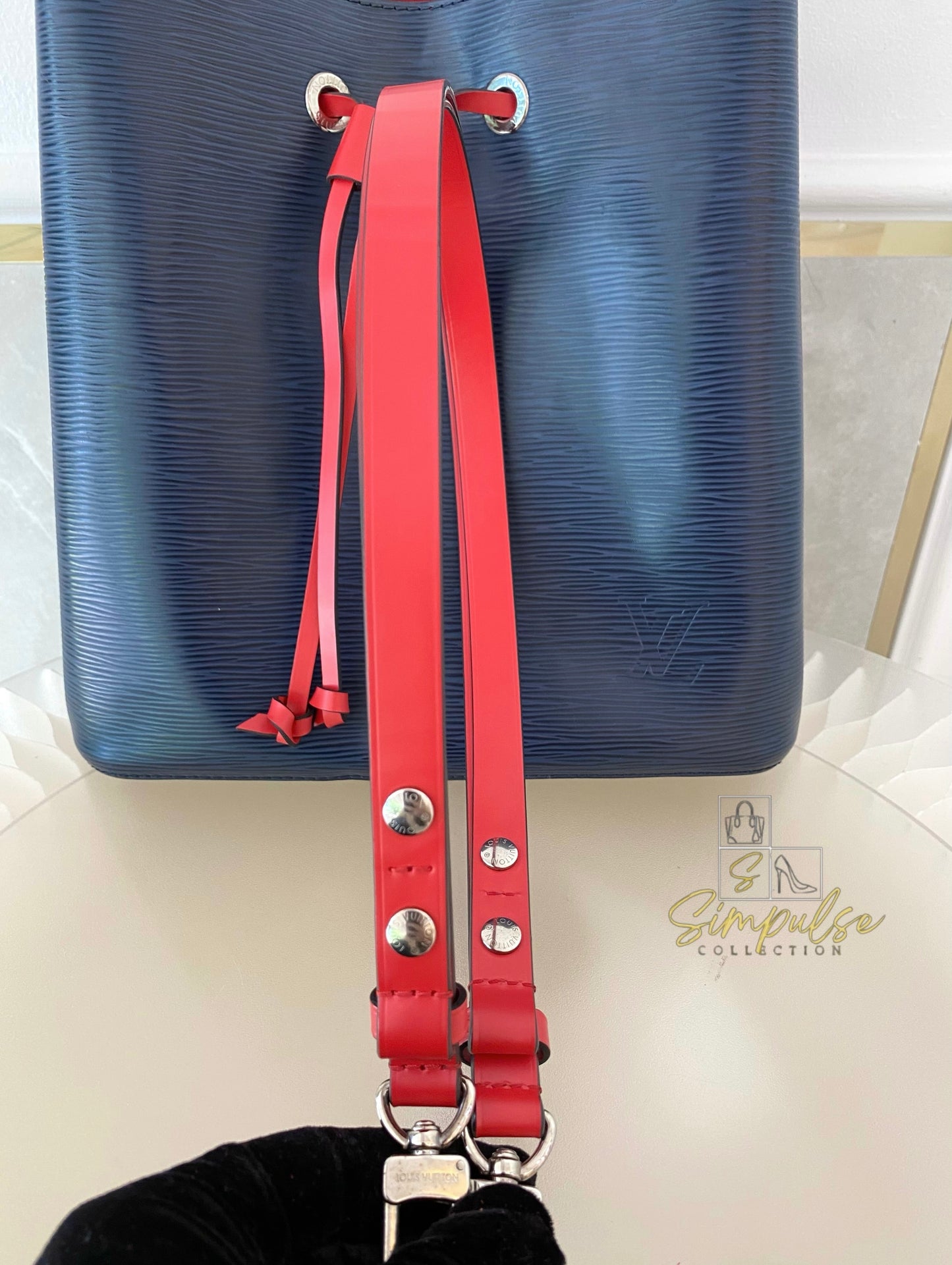 Louis Vuitton Neonoe Bucket Bag