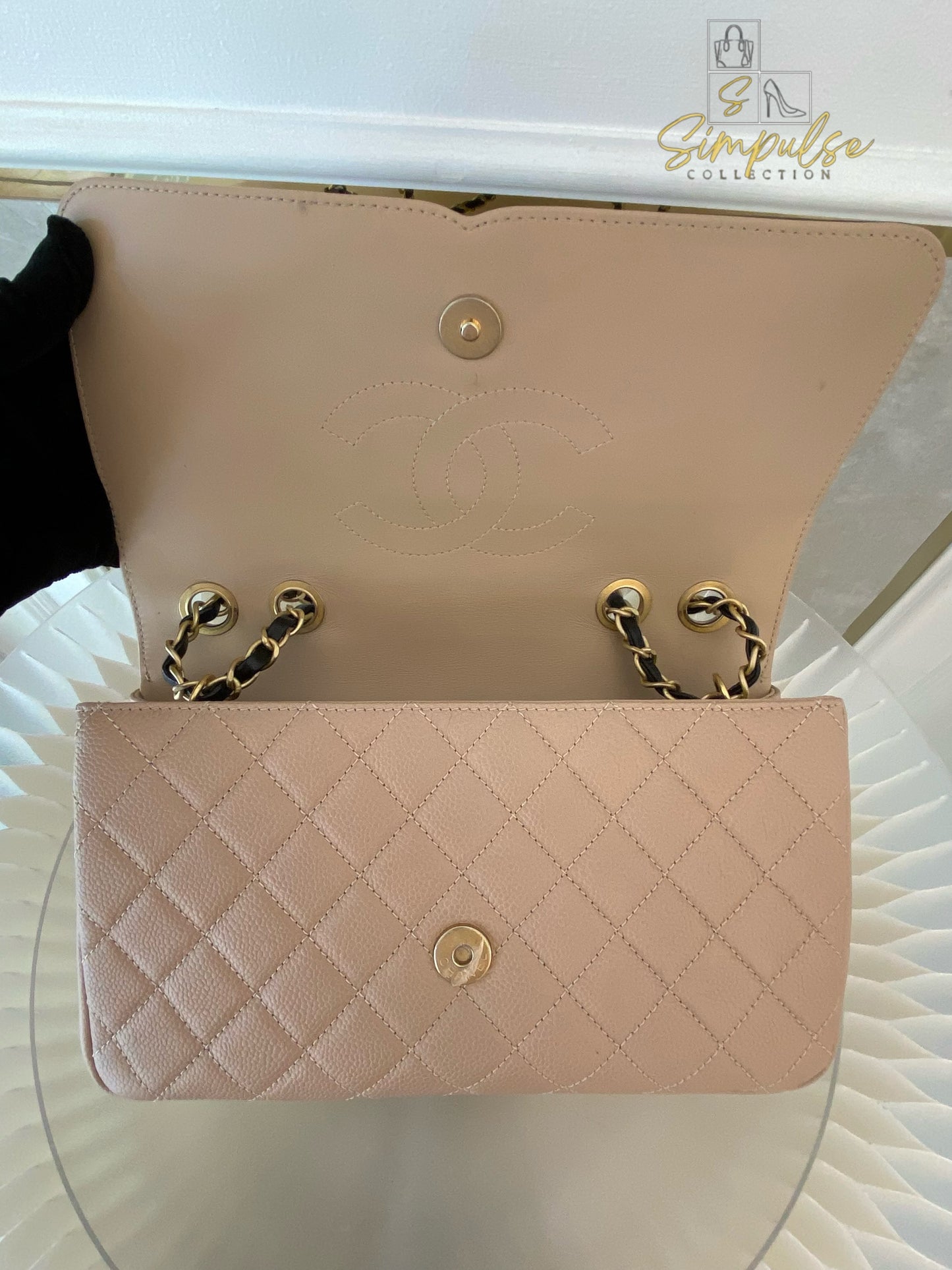 CHANEL BEIGE QUILTED CAVIAR & BLACK LAMBSKIN CC FILIGREE FLAP