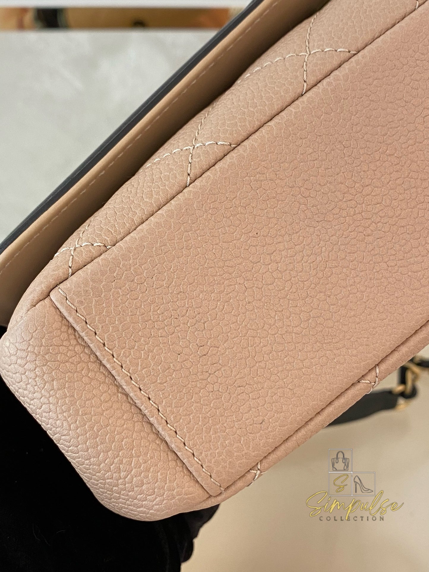 CHANEL BEIGE QUILTED CAVIAR & BLACK LAMBSKIN CC FILIGREE FLAP