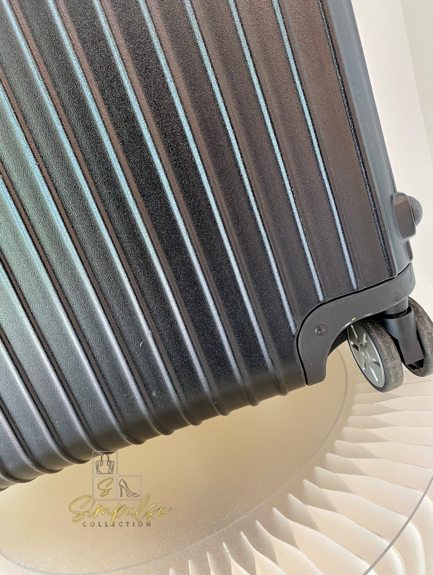 Rimowa Salsa Medium Trolley
