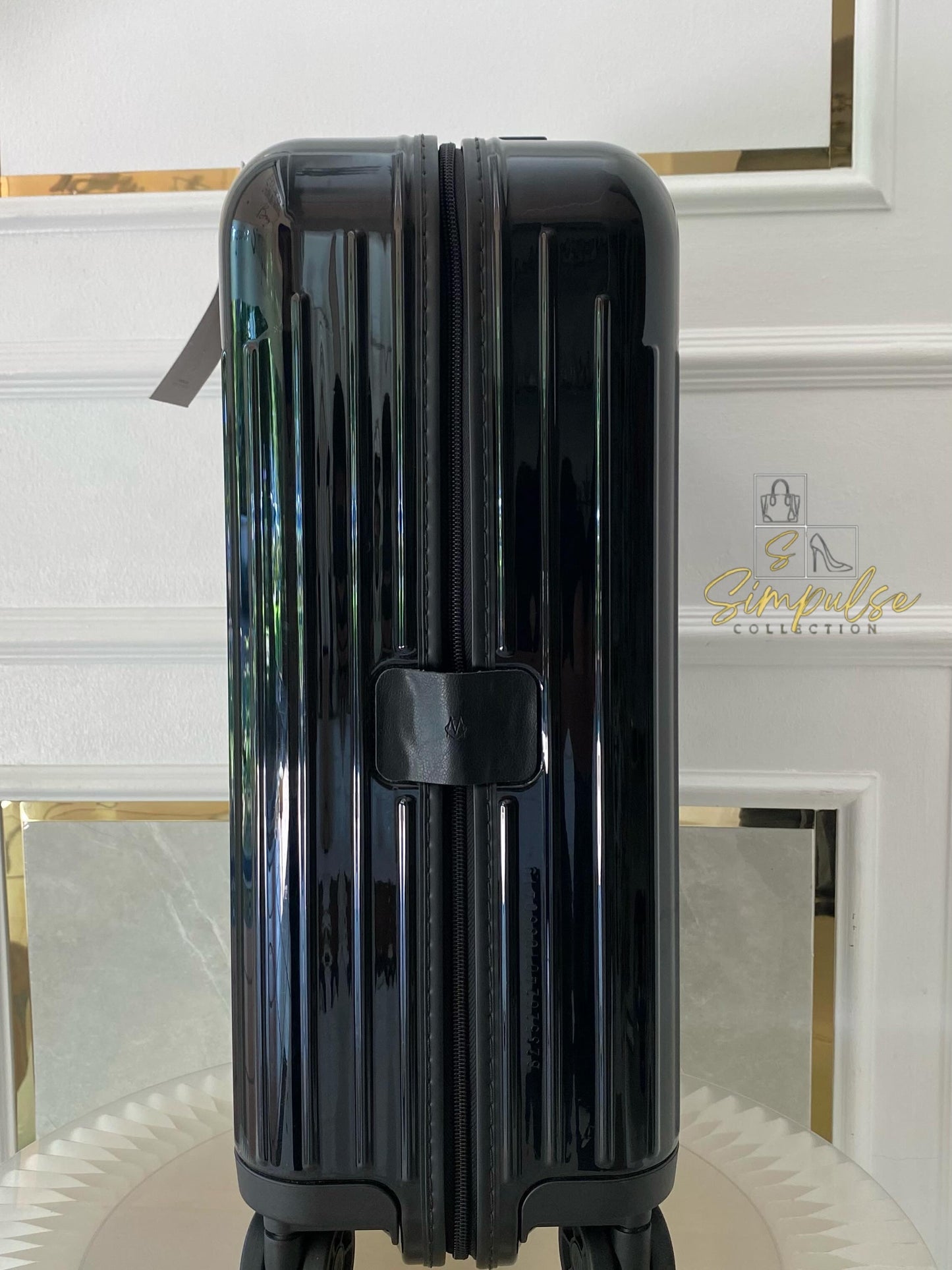 Rimowa Cabin Size Black