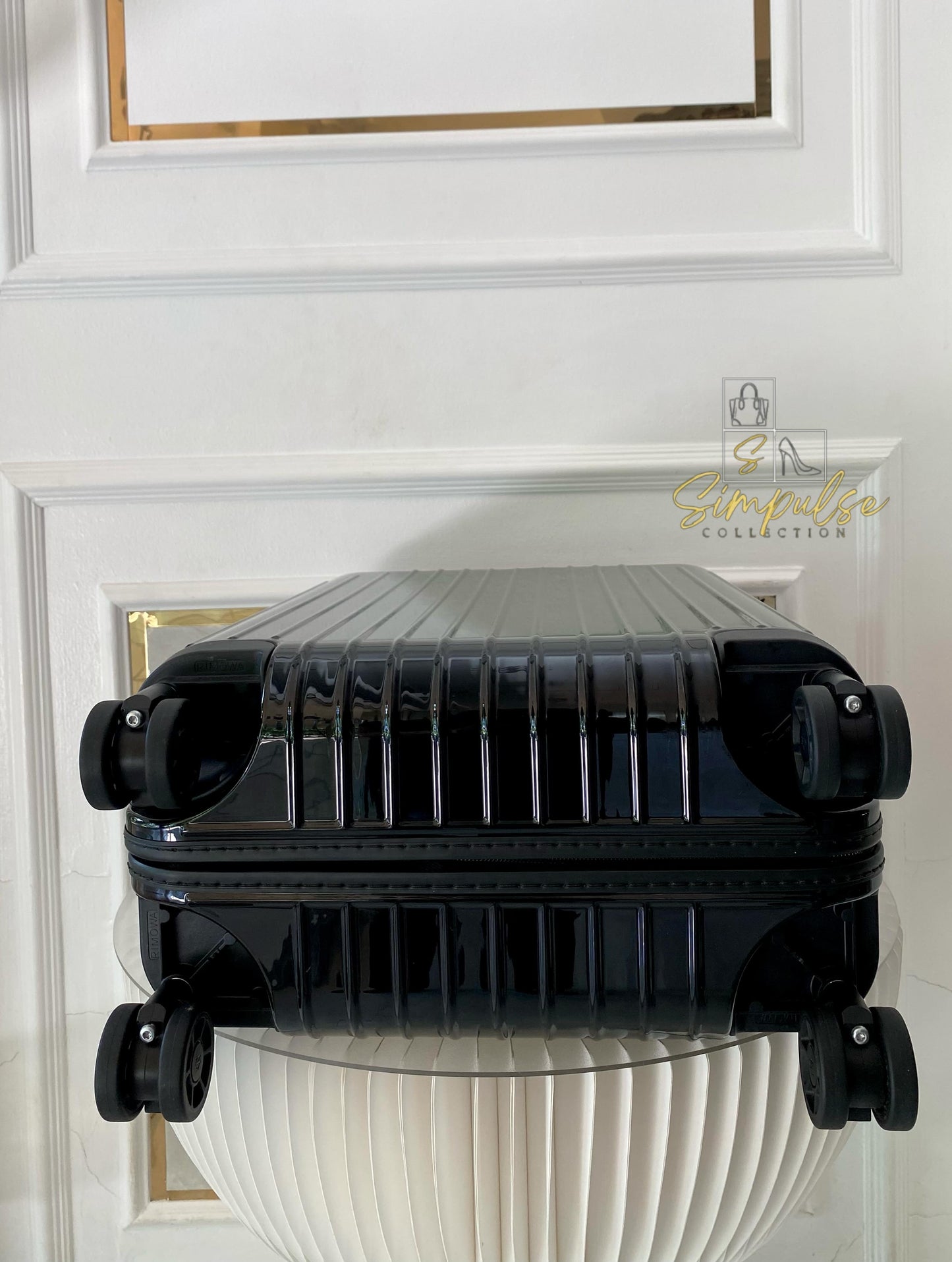 Rimowa Cabin Size Black