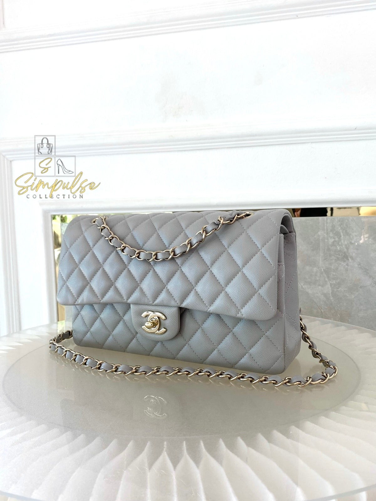CHANEL CLASSIC MEDIUM DOUBLE FLAP DOVE GRAY