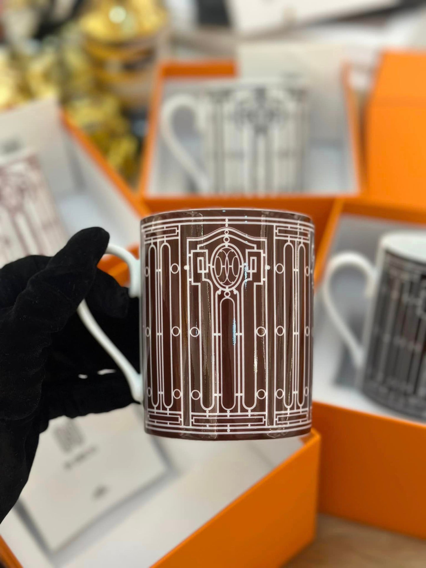 H Deco Unisex Collaboration Cups & Mugs