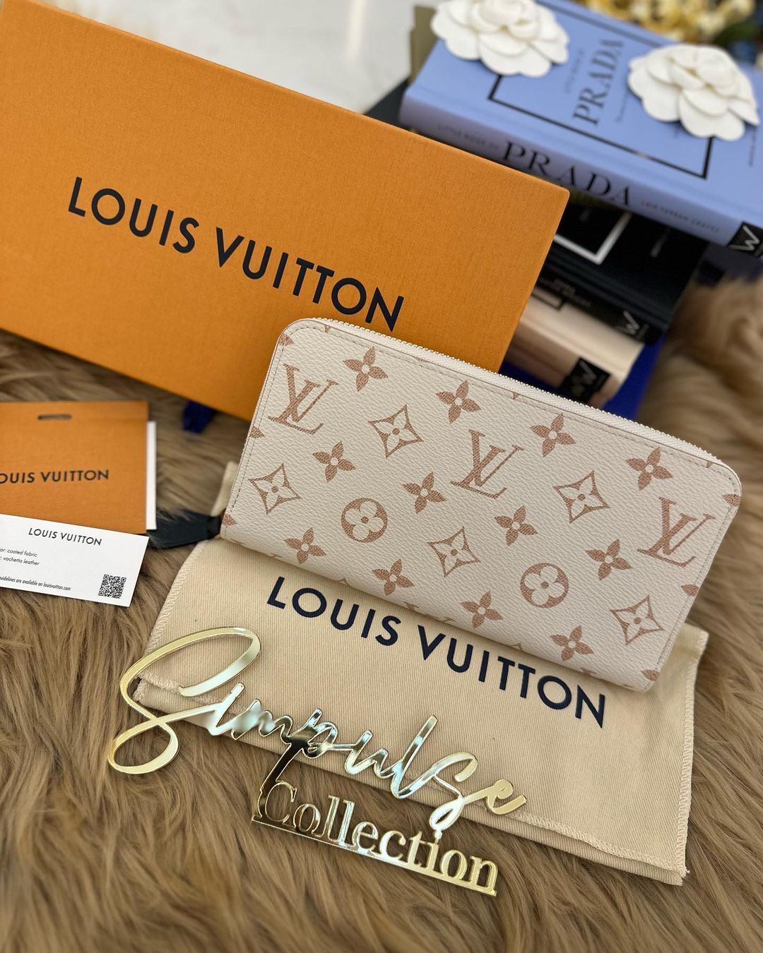 L V Long Wallet White