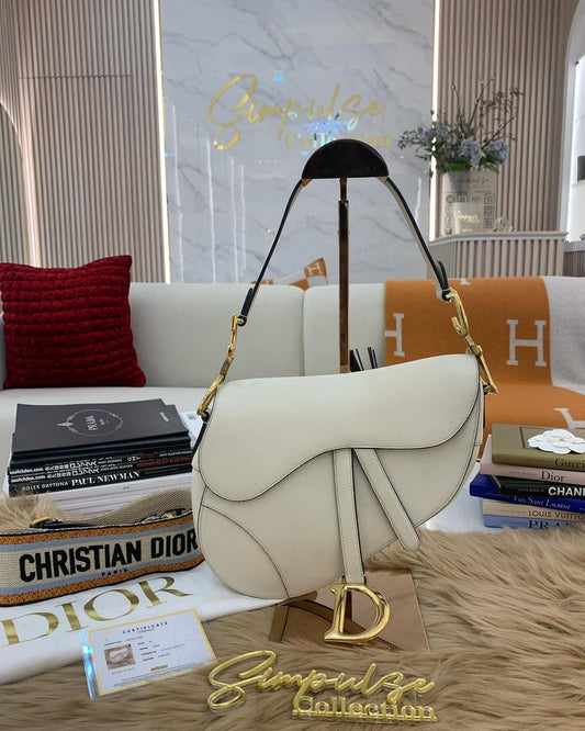 Dior Saddle Medium w/ Strap