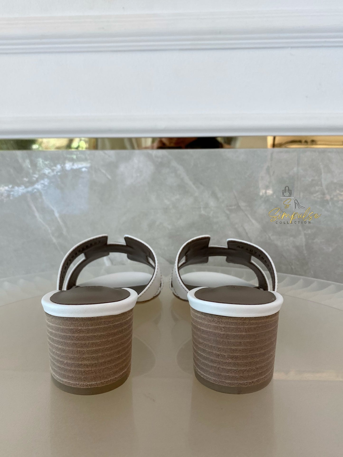 HERMES Oasis  White