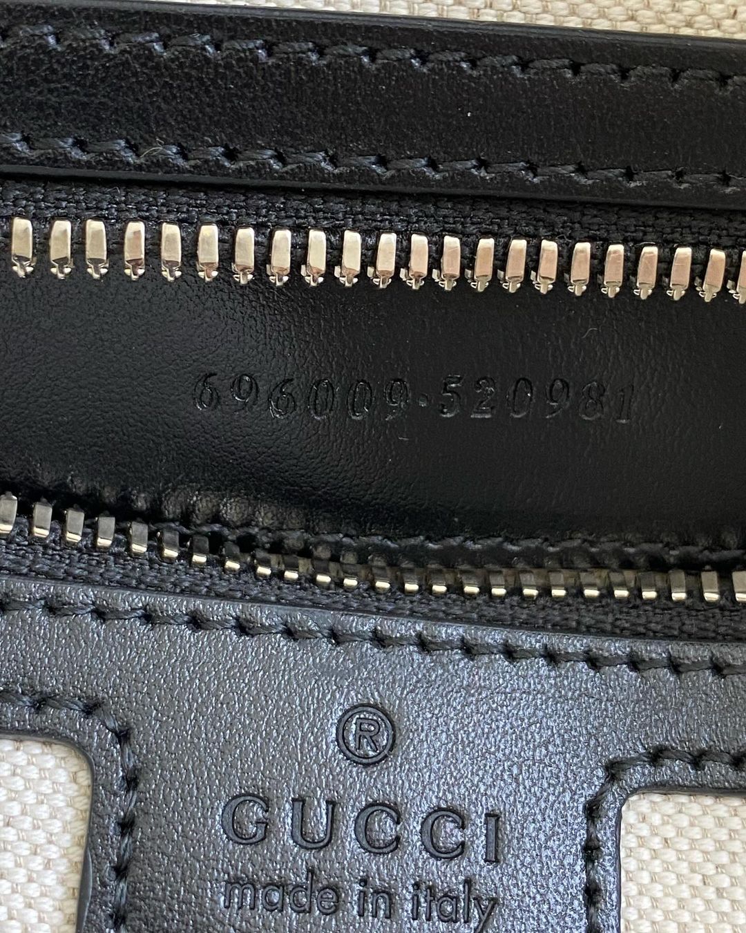 Supreme GG Messenger Sling/Clutch