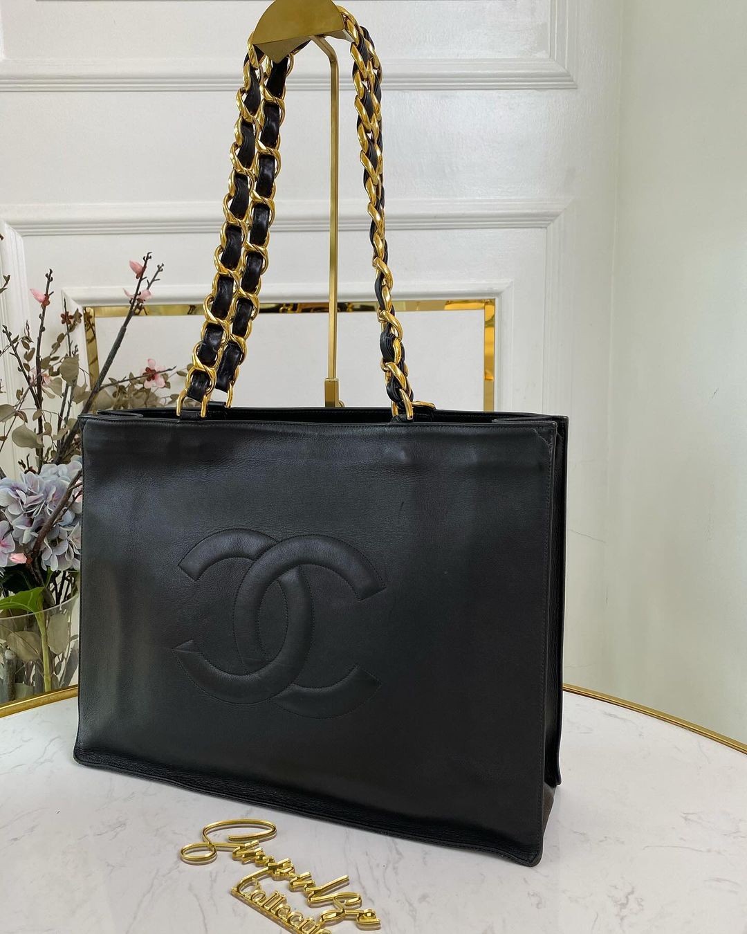 C Jumbo Shopping Tote with Large Gold Chain