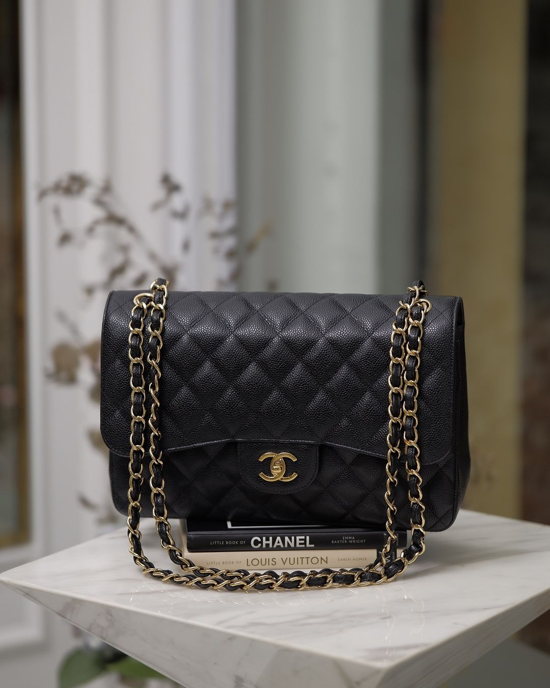 Classic Jumbo Double Flap Caviar GHW