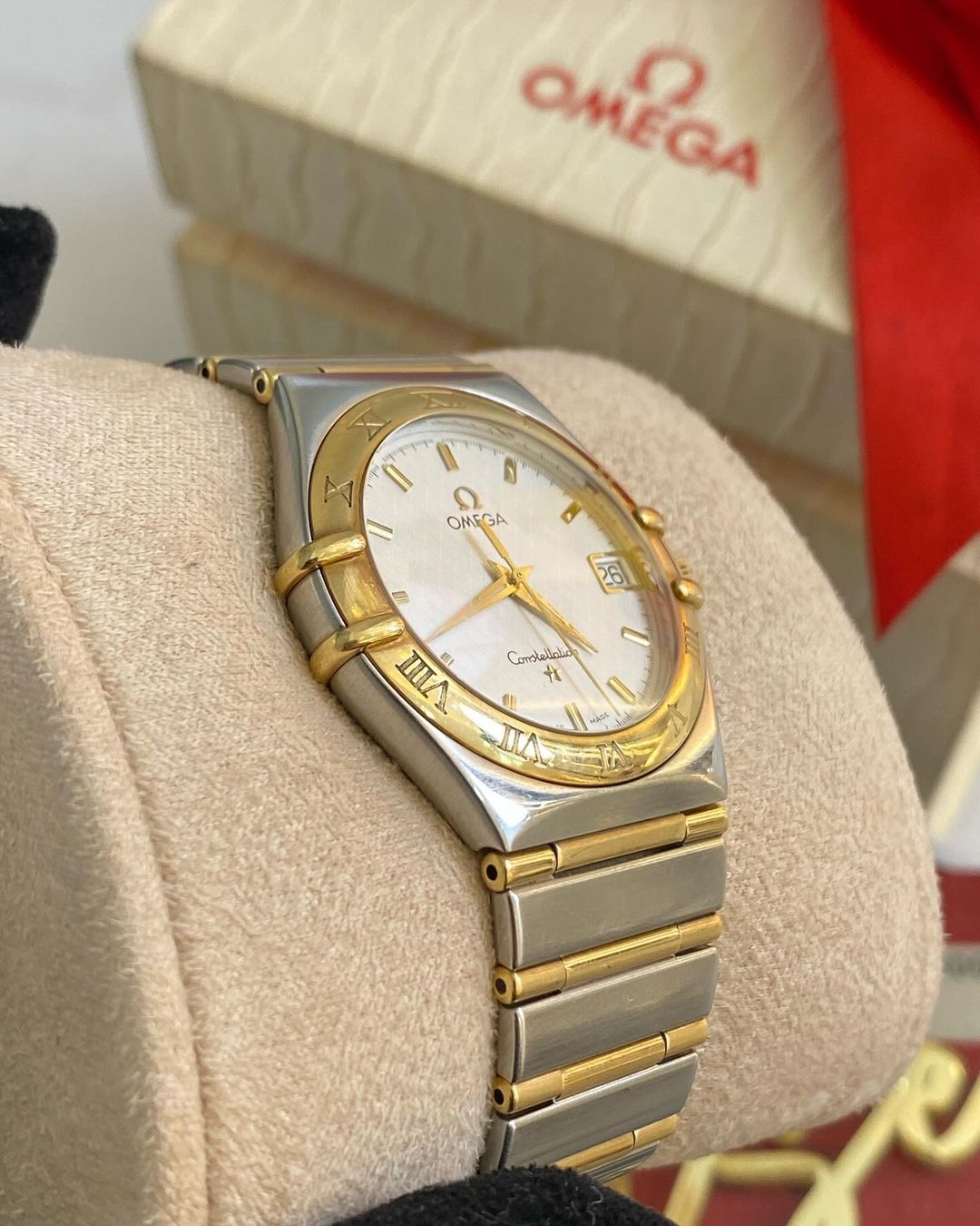 Omega Constellation Wrist Watch