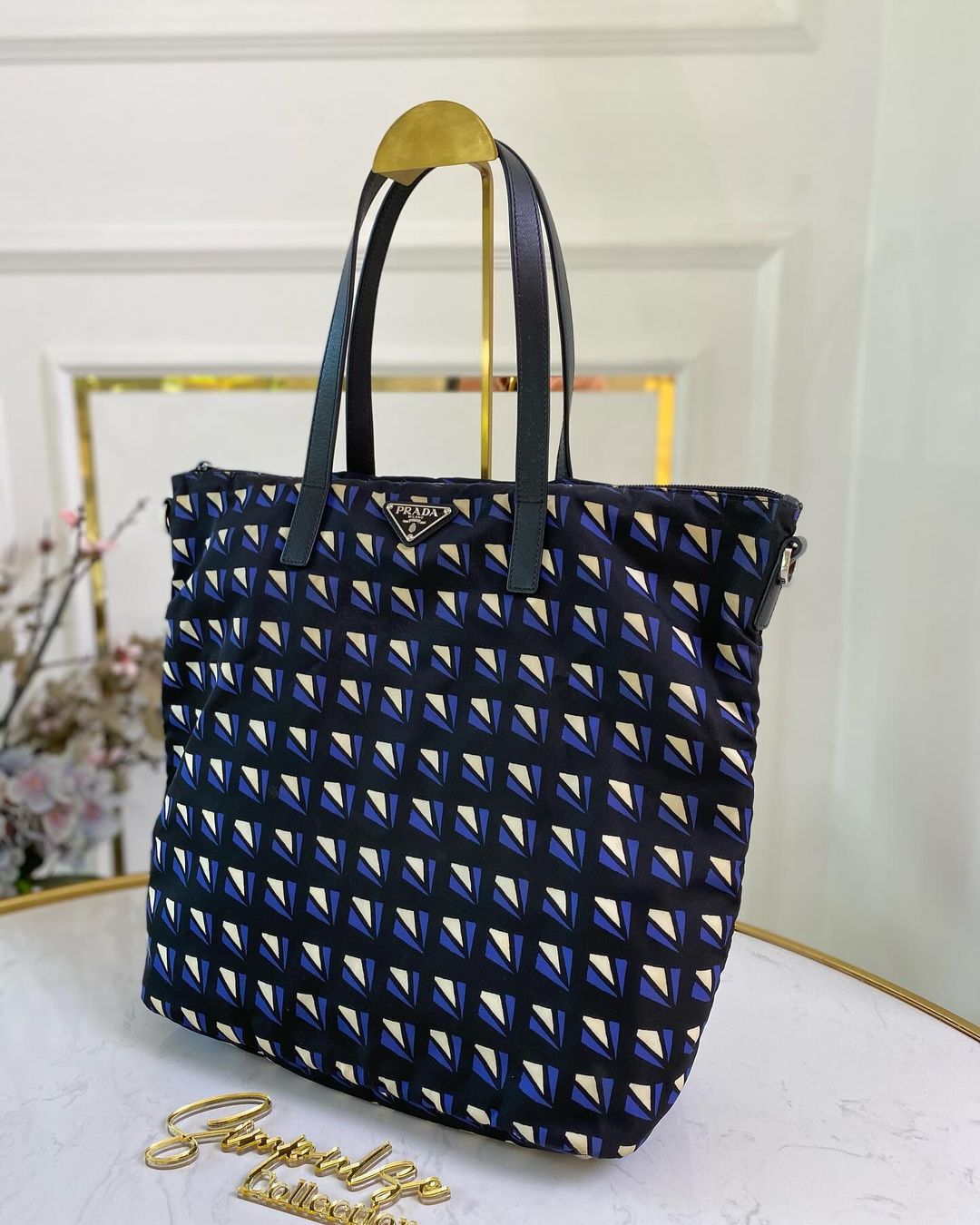 P Printed Tote Nylon